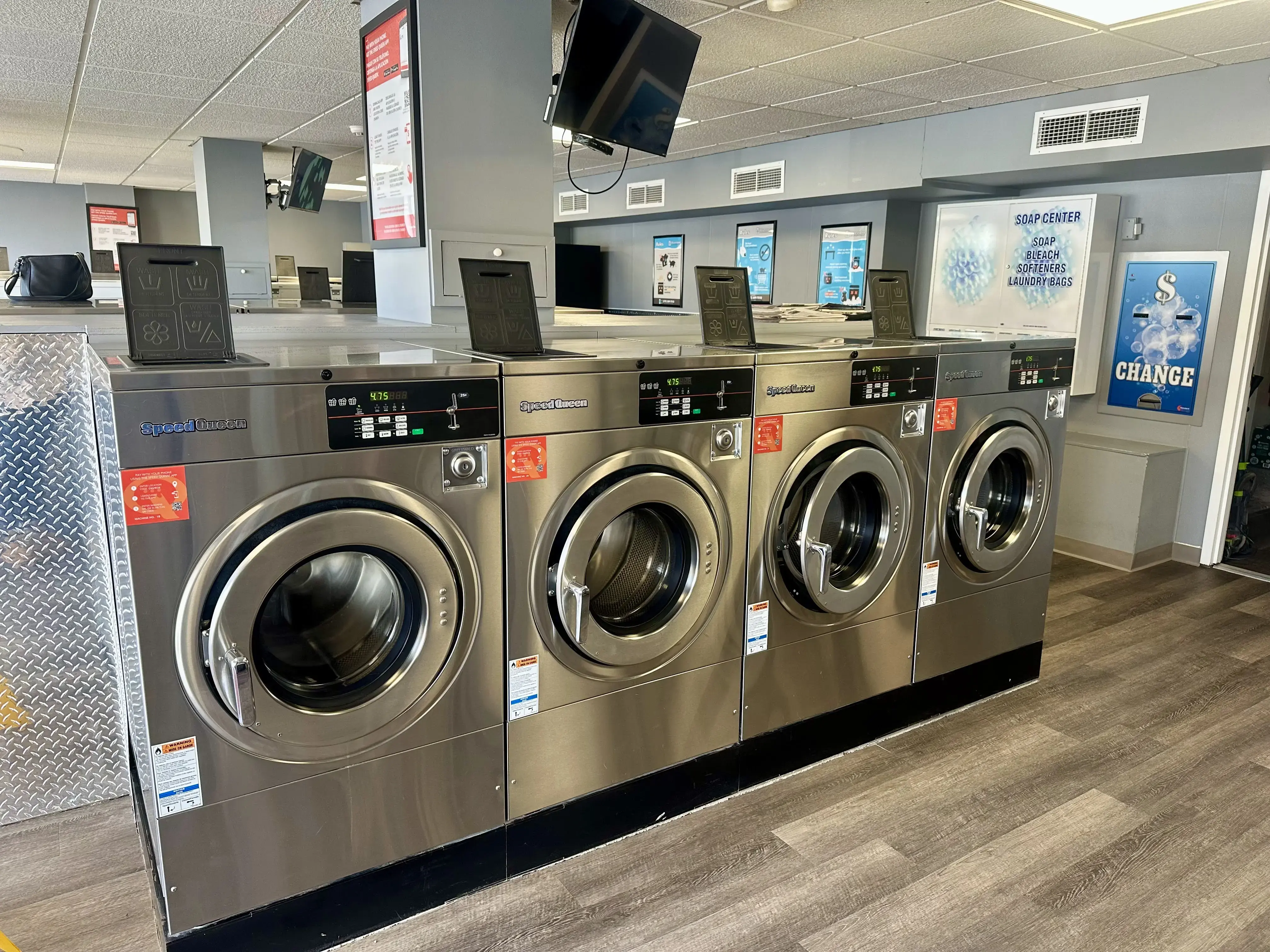 Bluestone Laundromat Hawley - Image 17