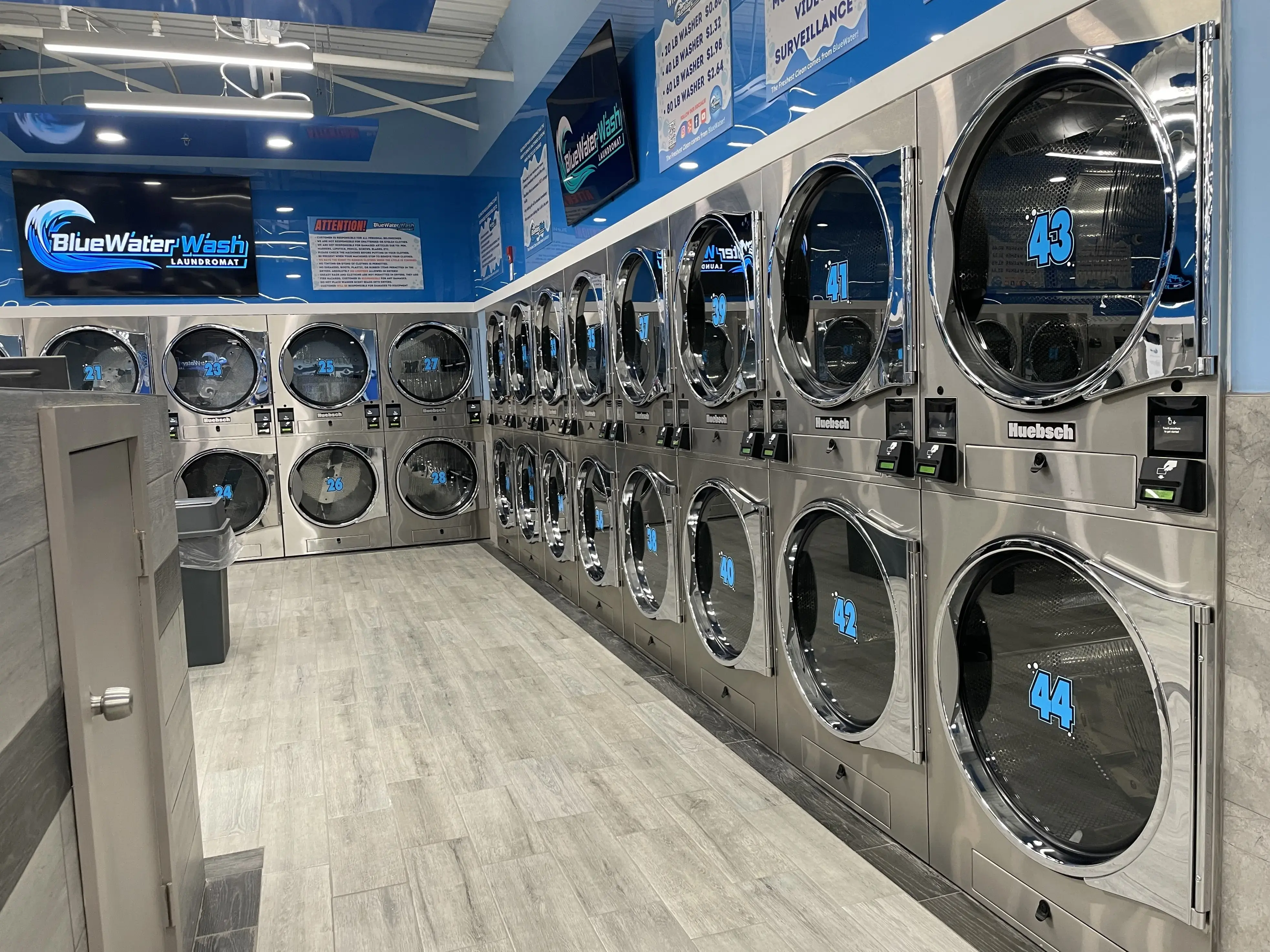 BlueWater Wash Laundromat - Image 18