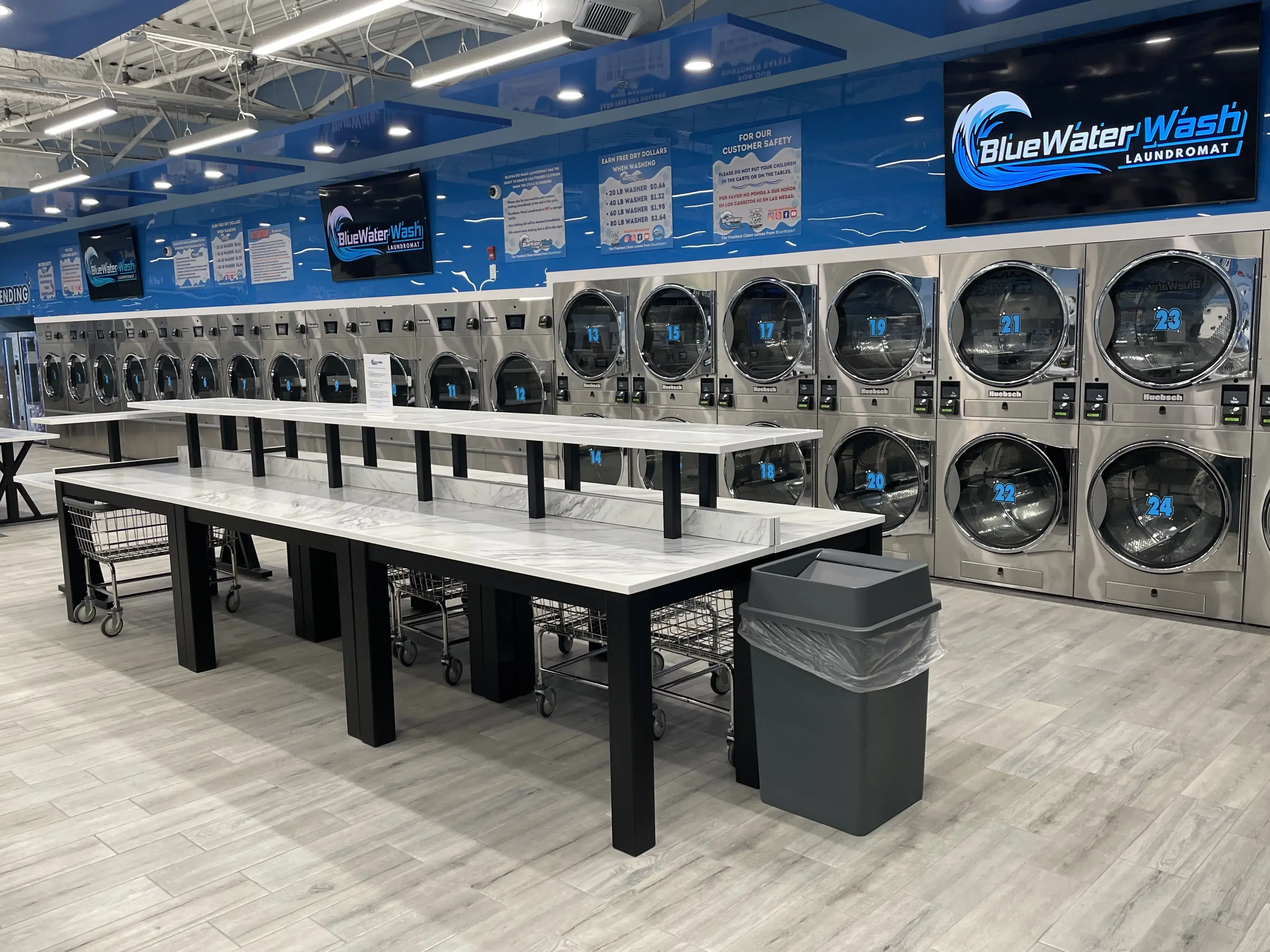BlueWater Wash Laundromat thumbnail 12