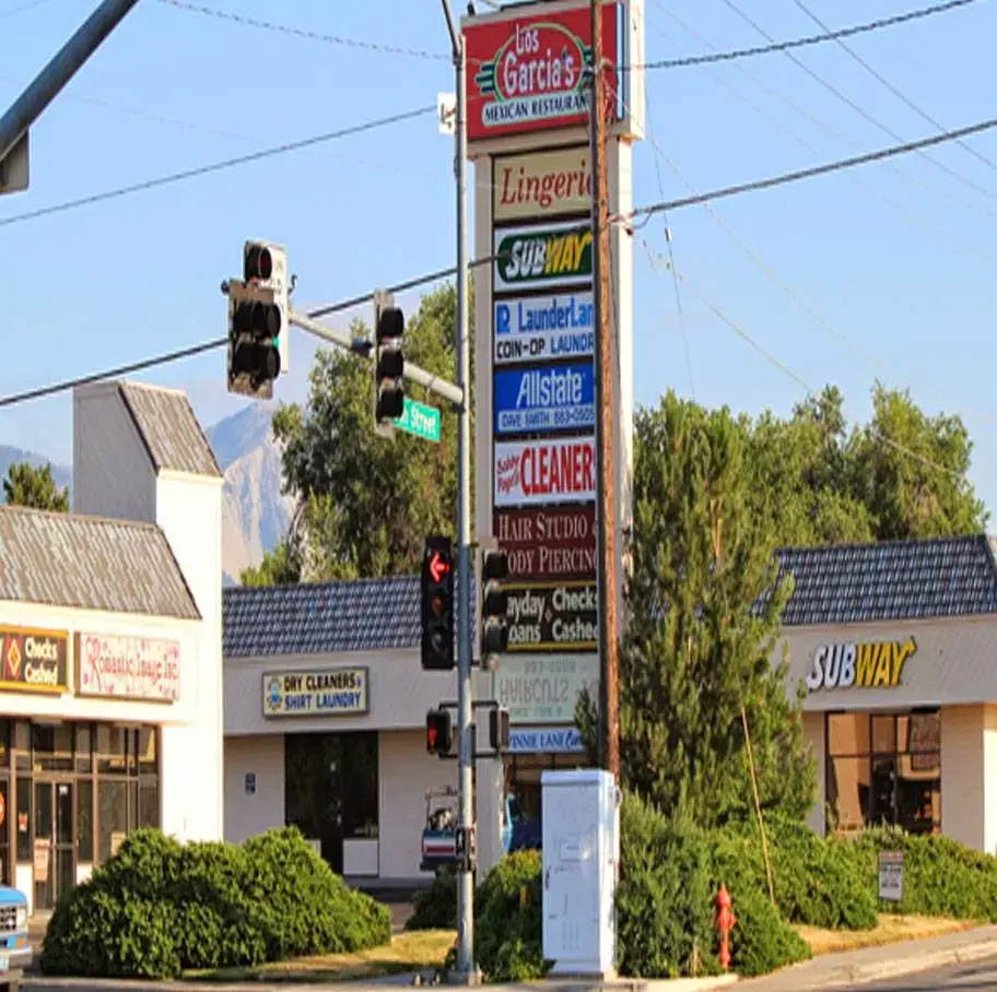 Bobby Page's Dry Cleaners thumbnail 3