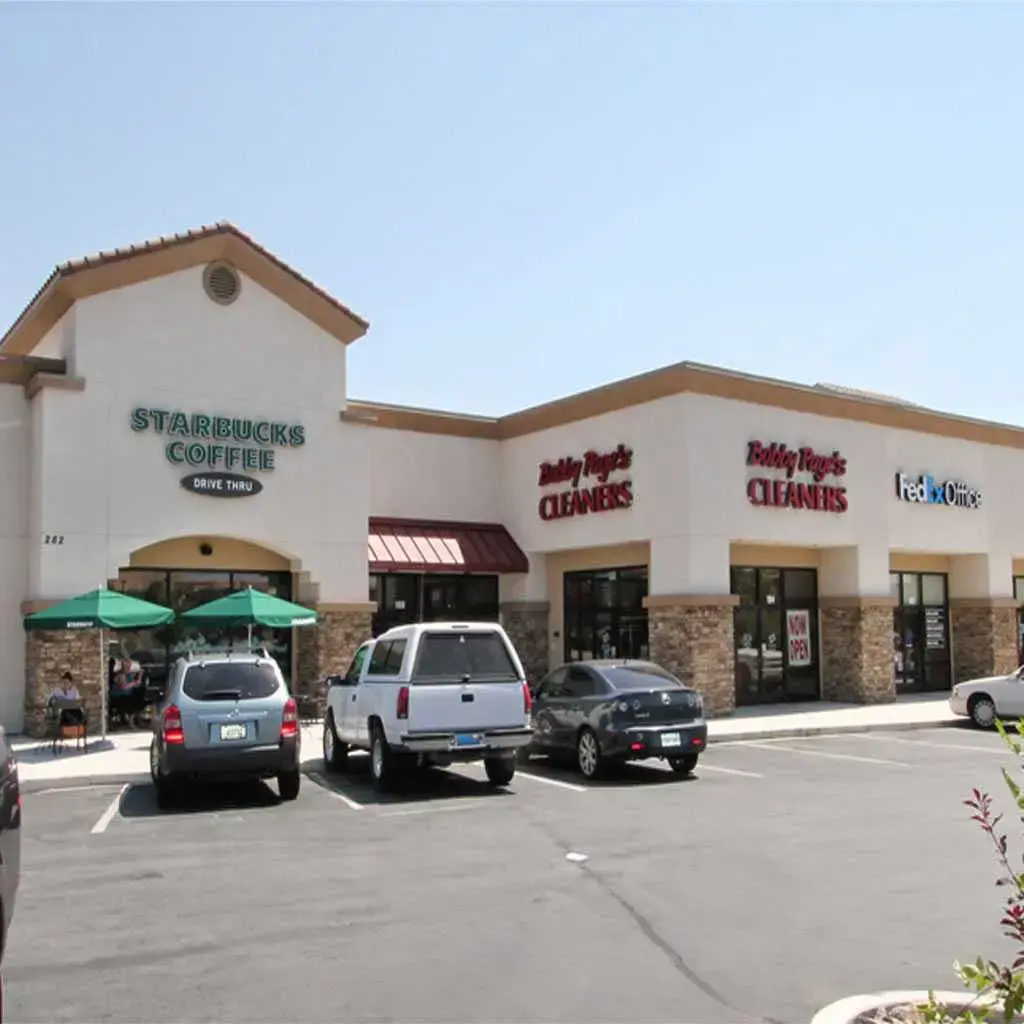Bobby Pages Dry Cleaners thumbnail 1
