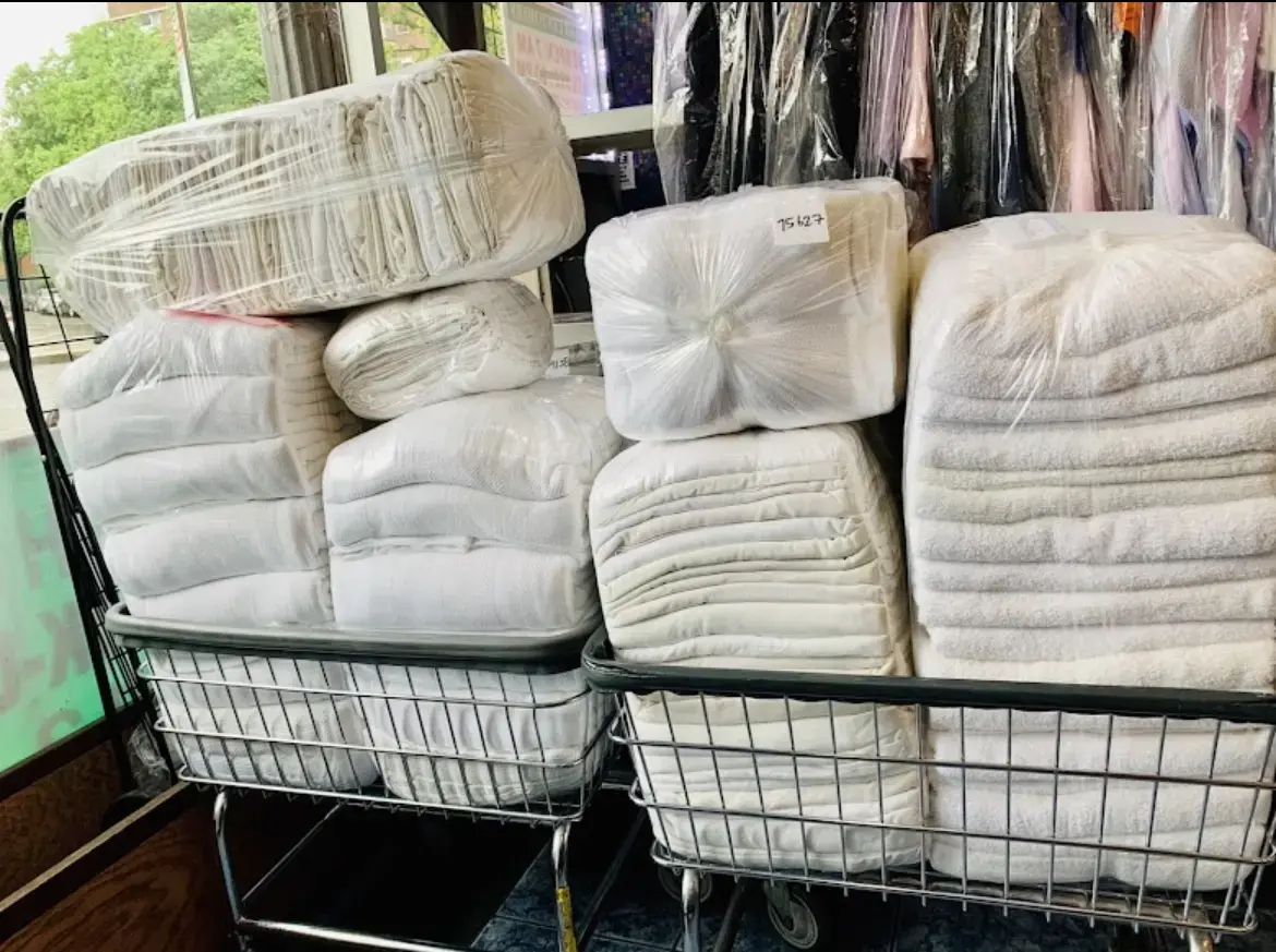 Bolt Laundry Service thumbnail 5