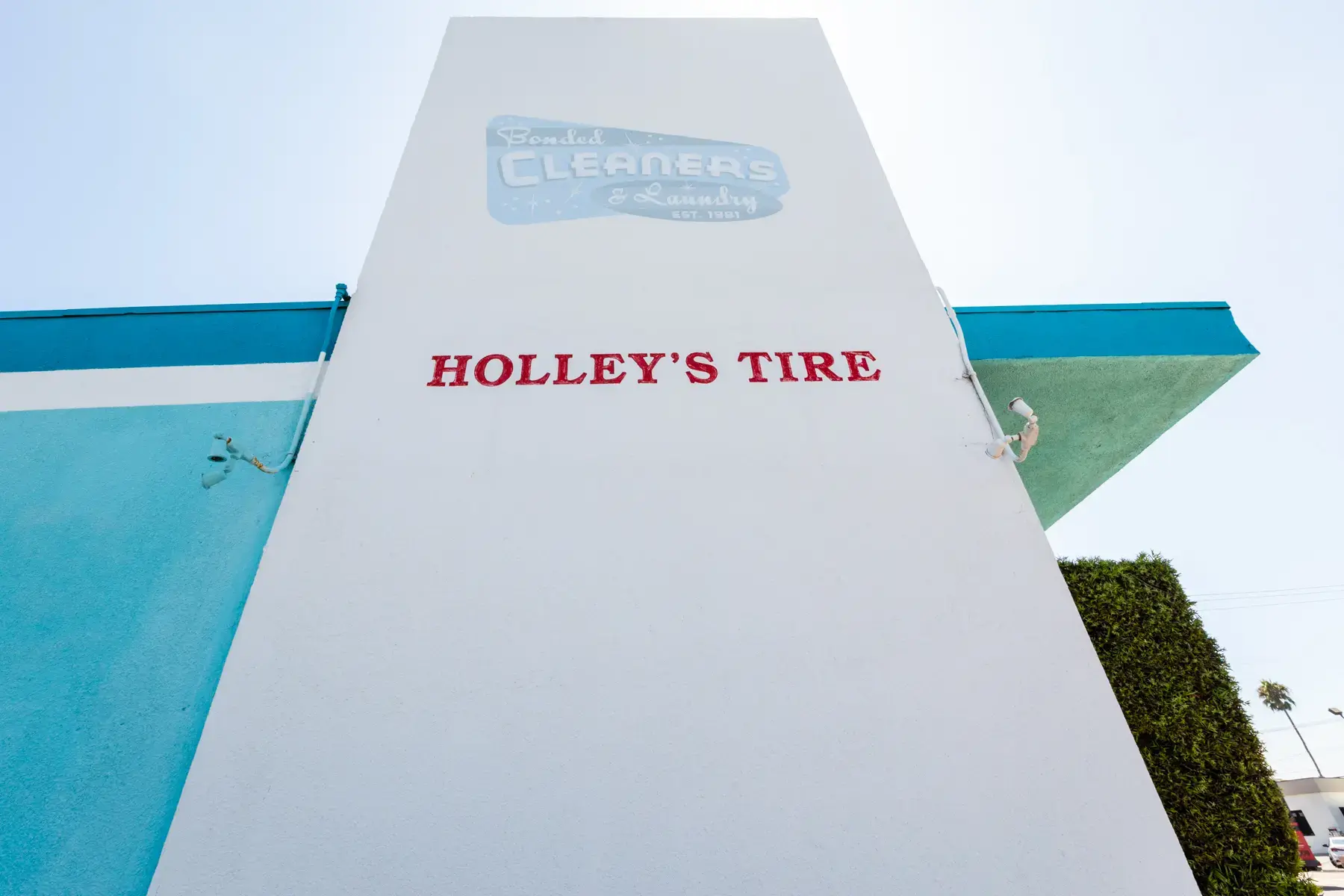 Bonded Cleaners & Laundry thumbnail 8