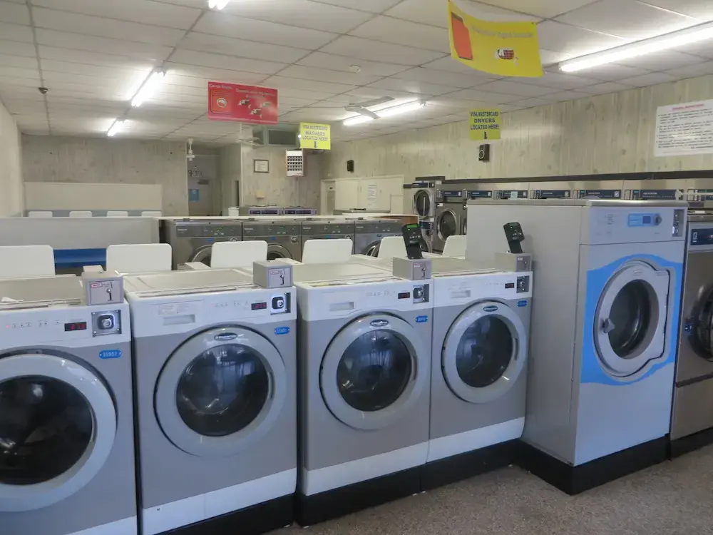 Boonsboro Rd Laundry Land Laundromat - Image 3