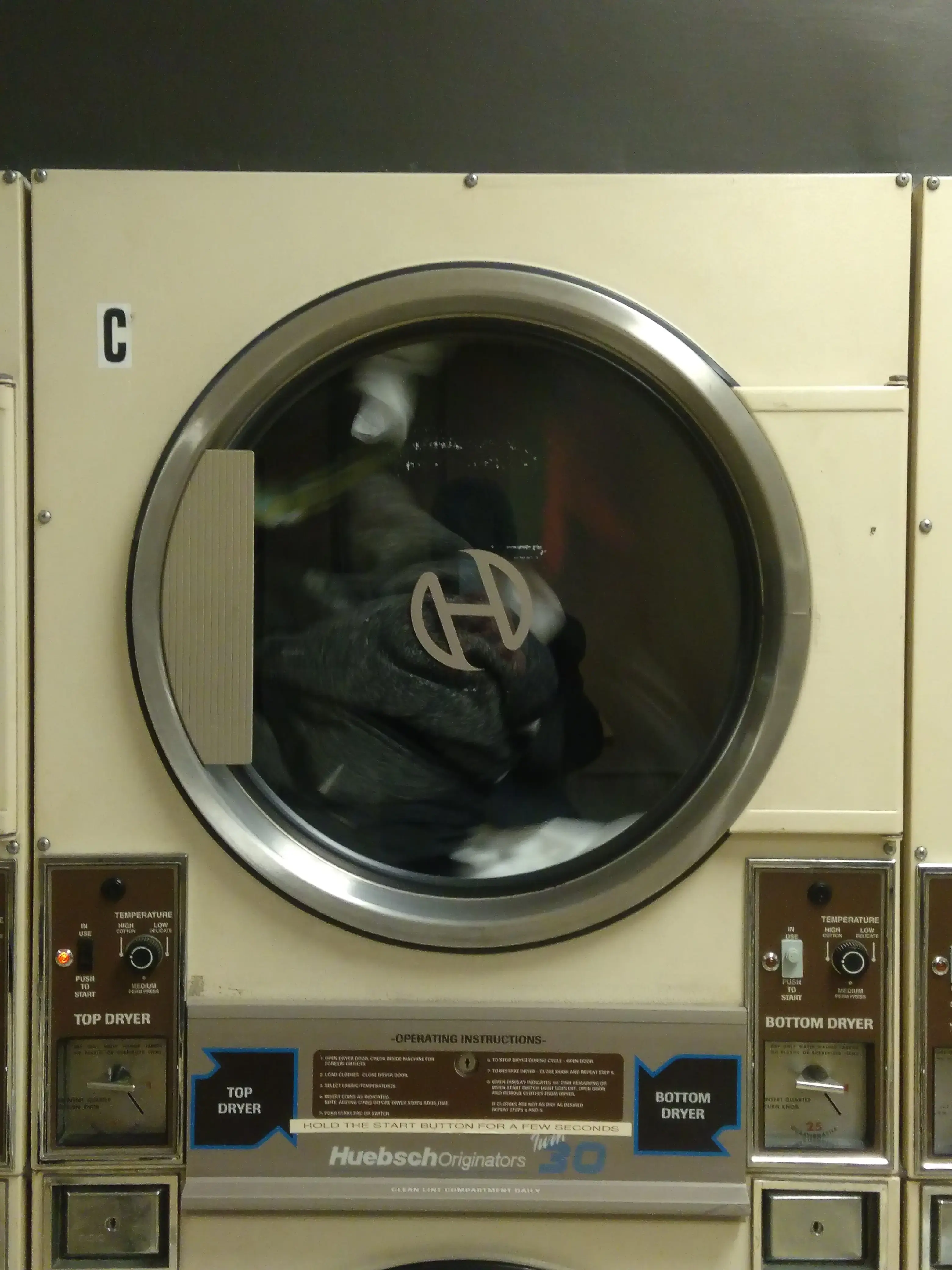 Boston-Pearl Laundromat - Image 19