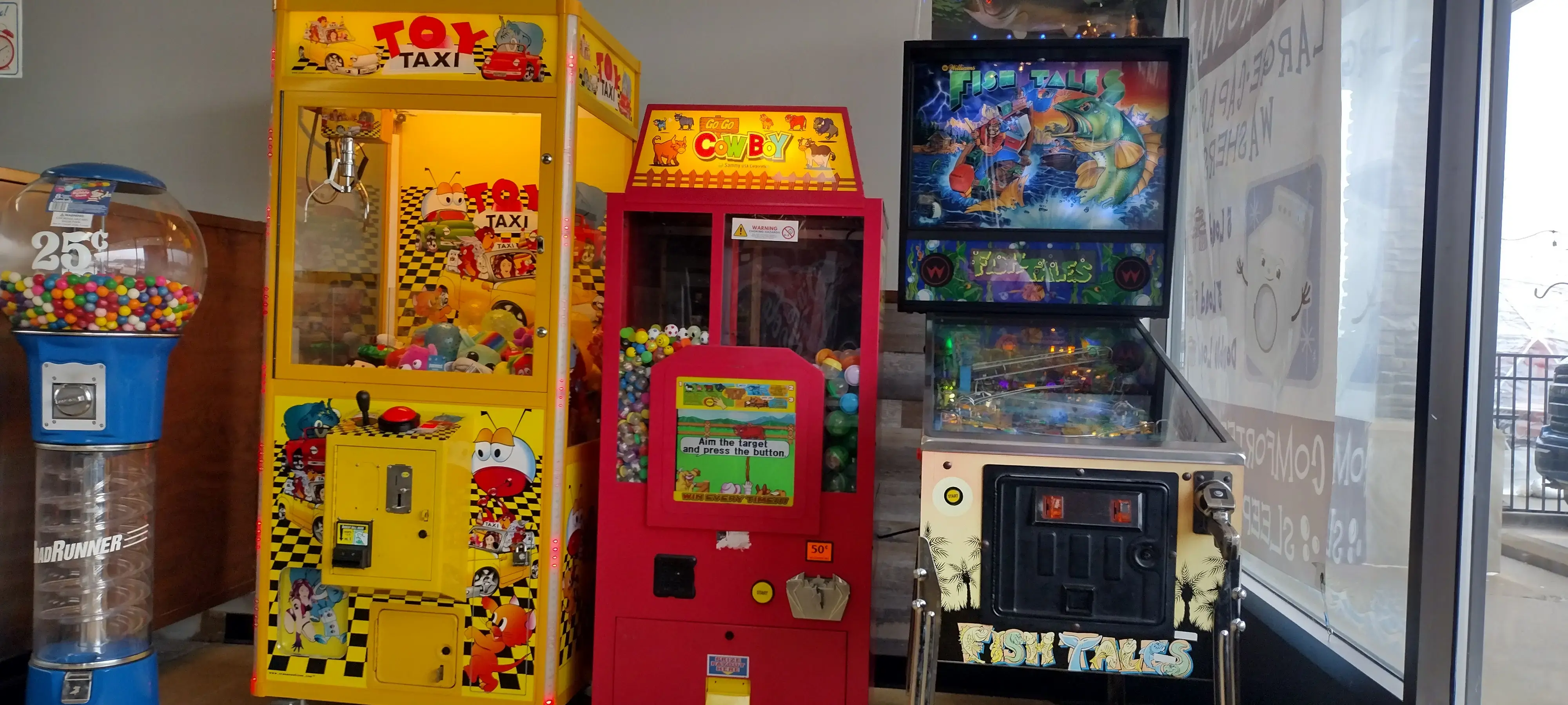 Boston-Pearl Laundromat - Image 10