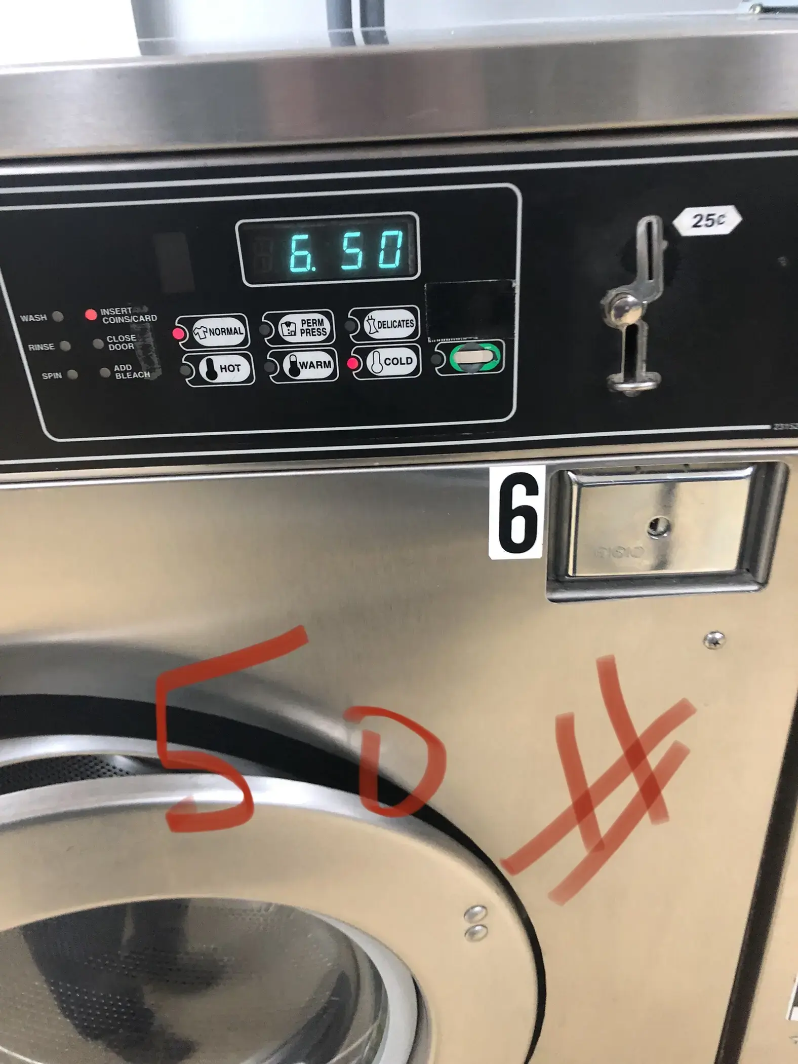 Boston-Pearl Laundromat thumbnail 16