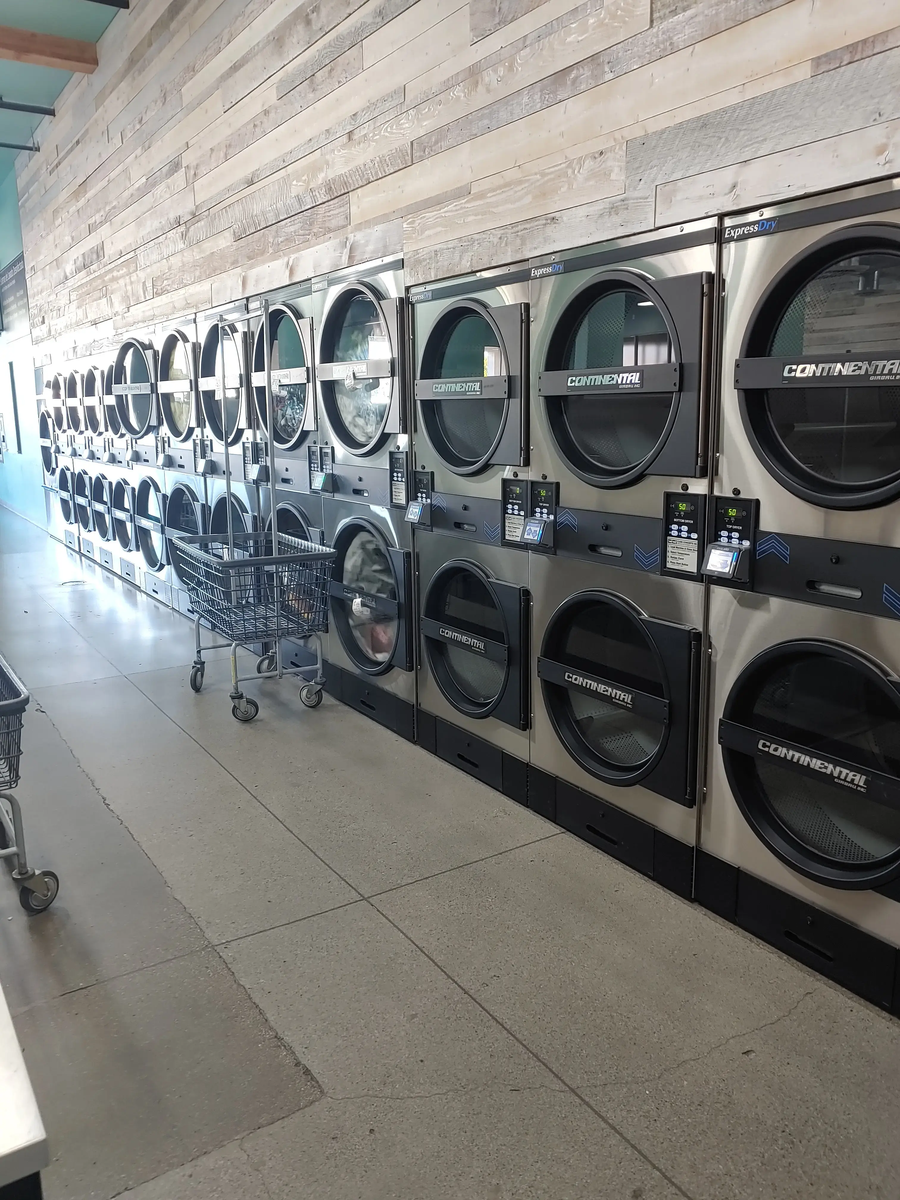 BOULDER EXPRESS LAUNDRY SERVICES - Image 6