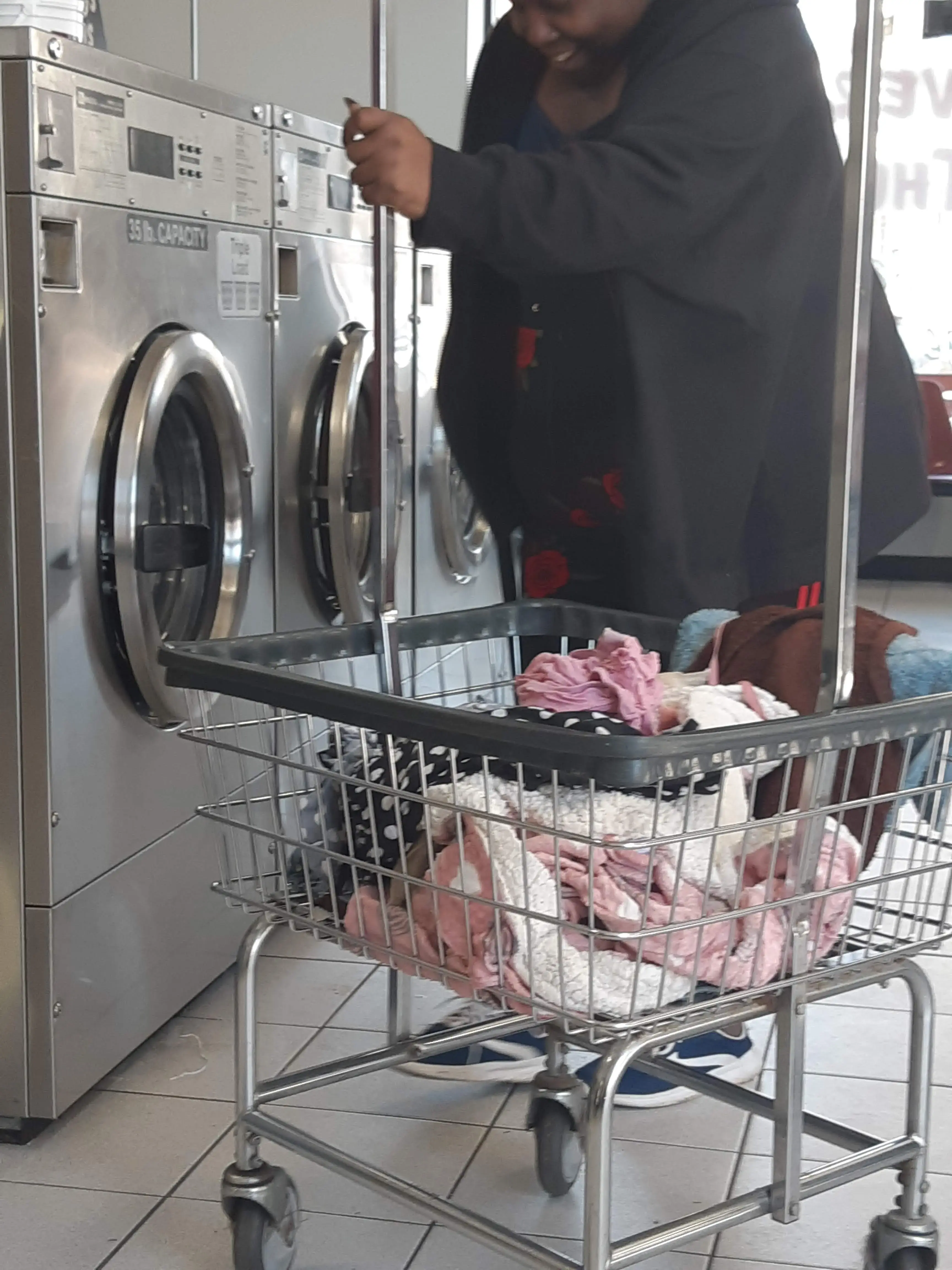 Boulevard Laundromat thumbnail 7