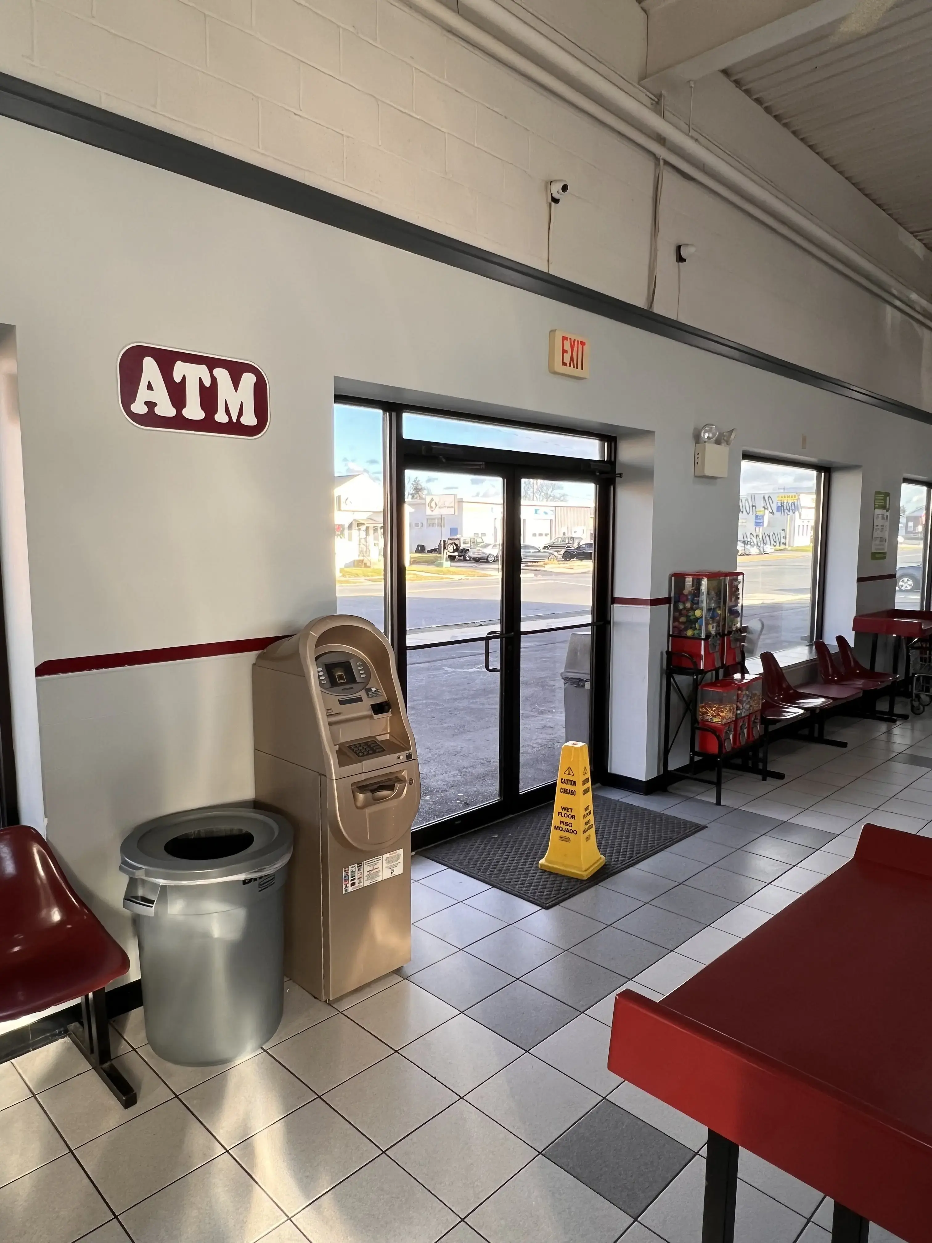 Boulevard Laundromat thumbnail 4
