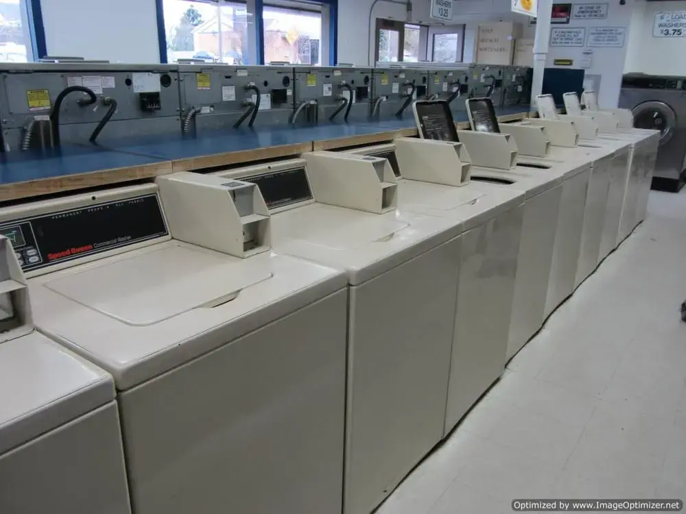 Boulevard Park Laundry thumbnail 10