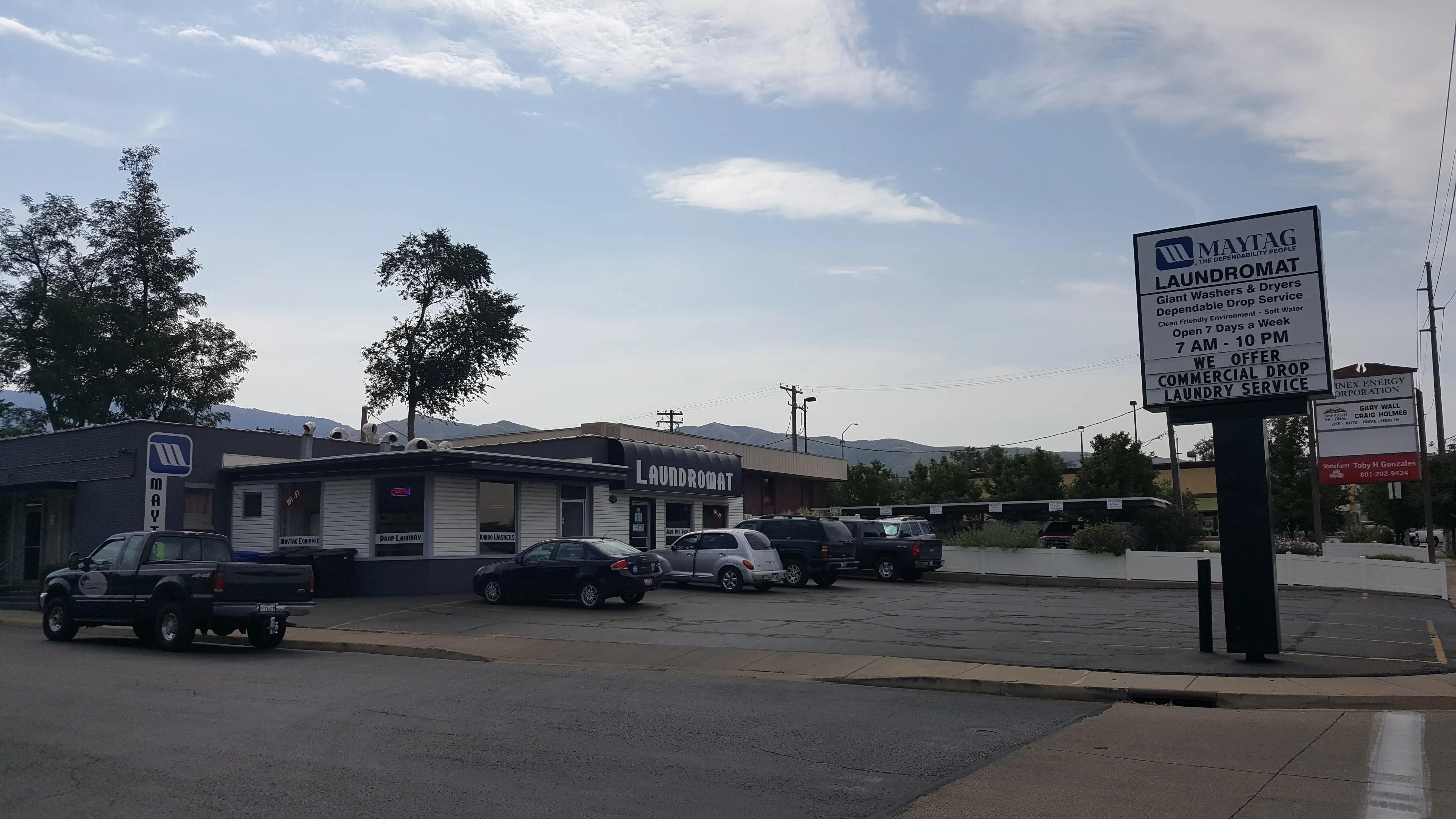 Bountiful Laundry - Your Neighborhood Laundromat thumbnail 10