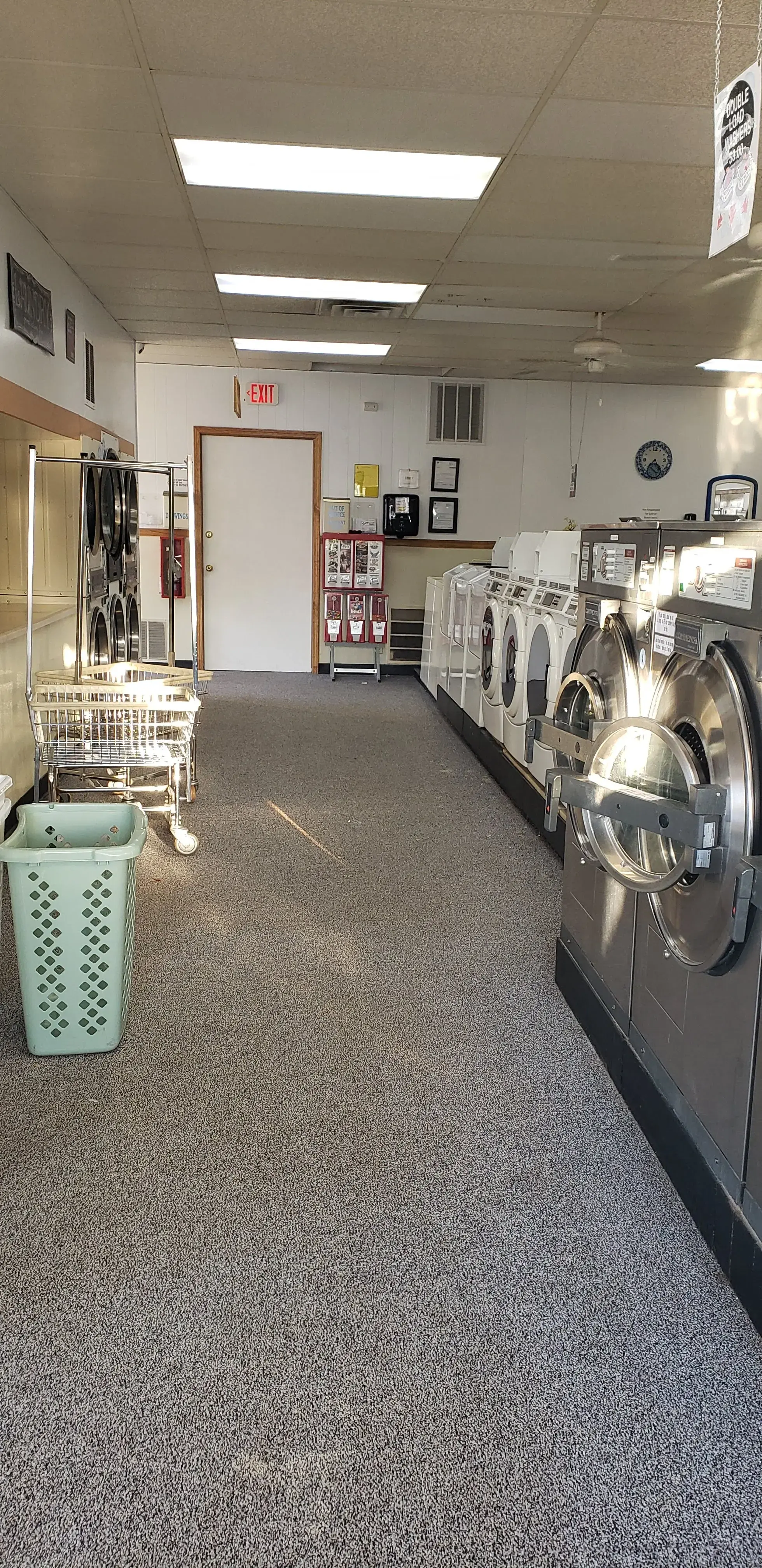 Bowen Stop N' Wash - Image 16