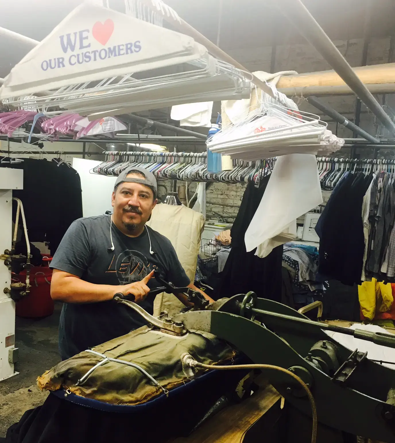 Bowers & Sons Cleaners thumbnail 3