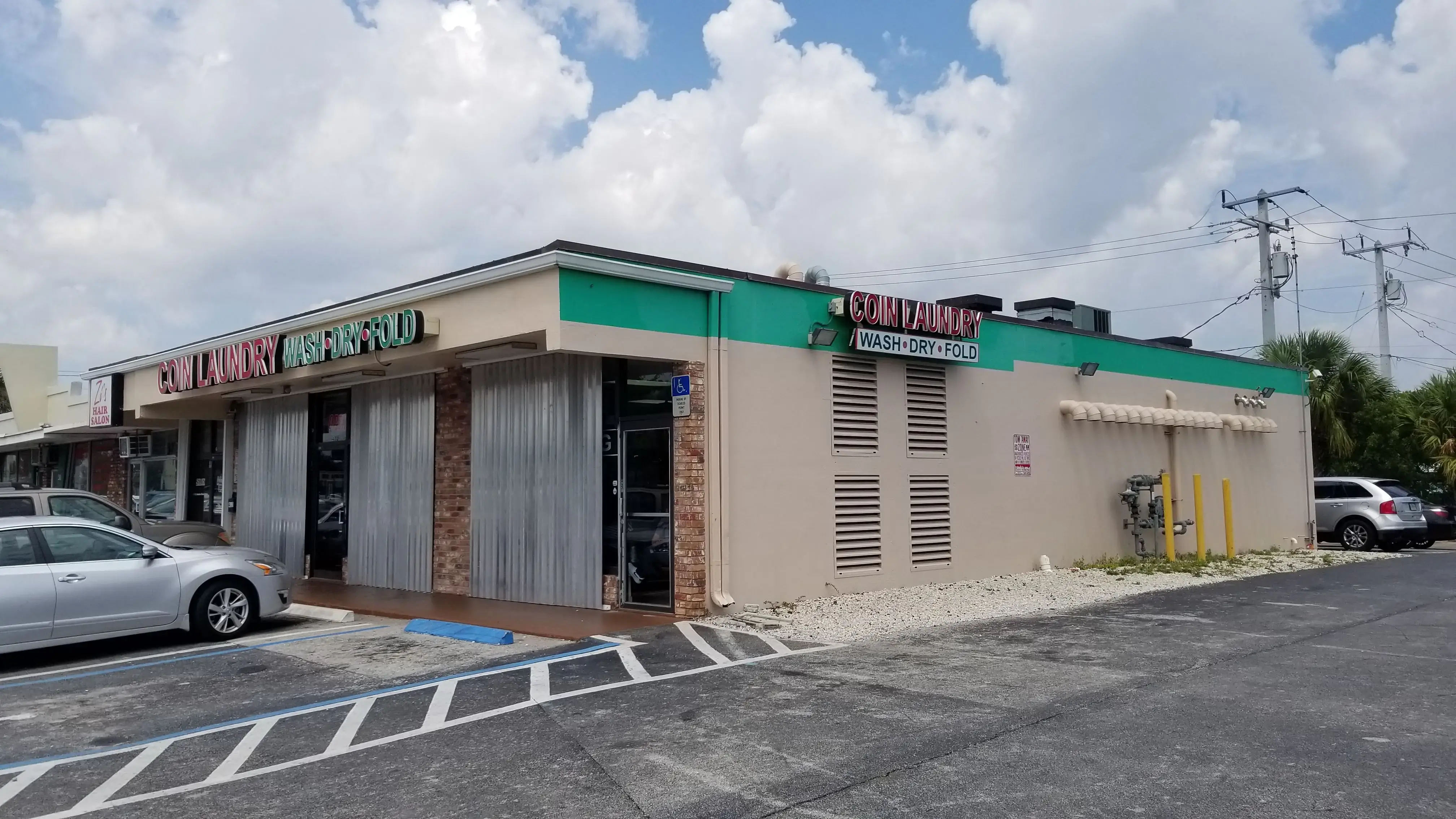 Boynton Beach Laundry - Image 4