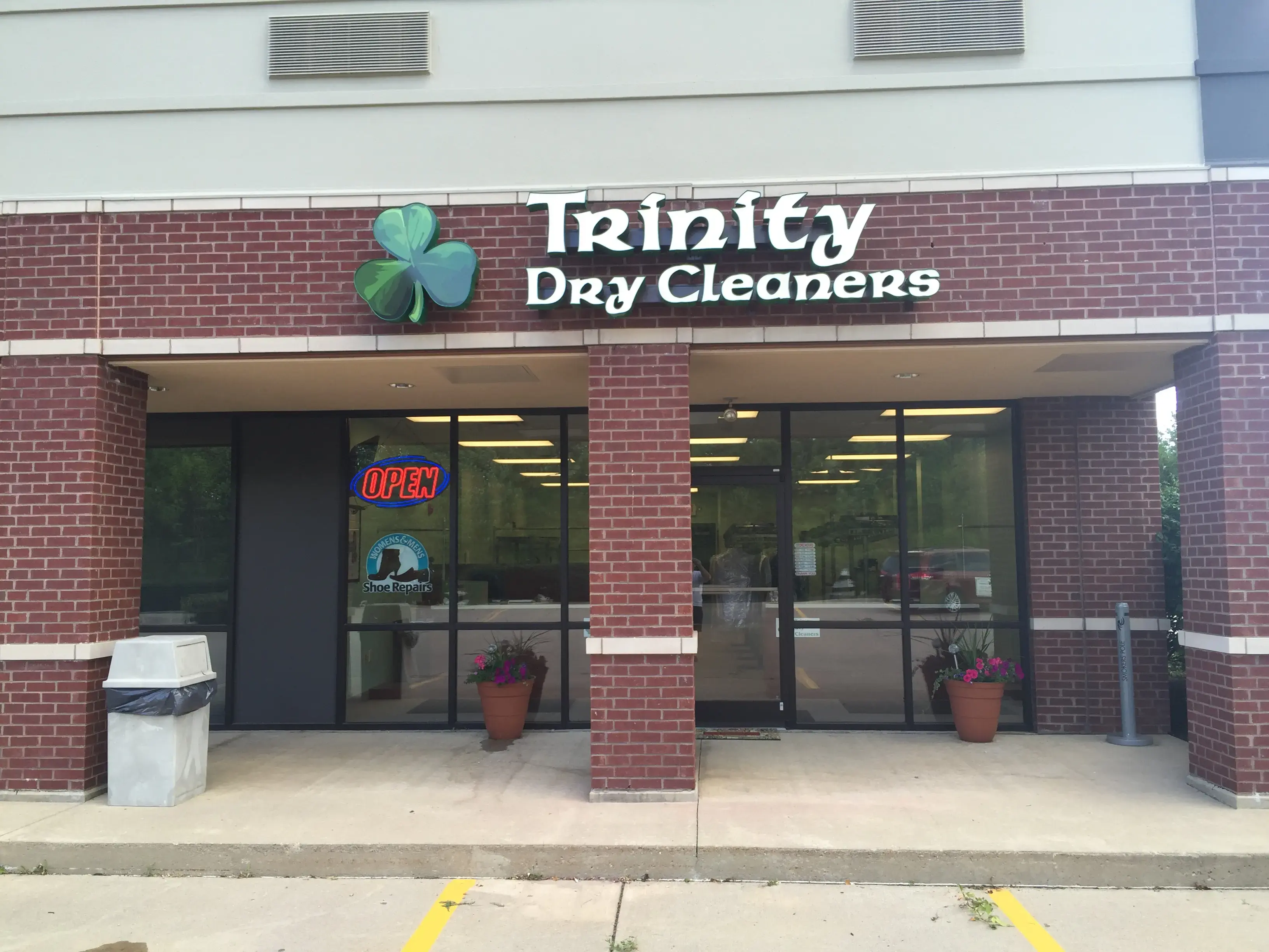 Braxton's Cleaners location