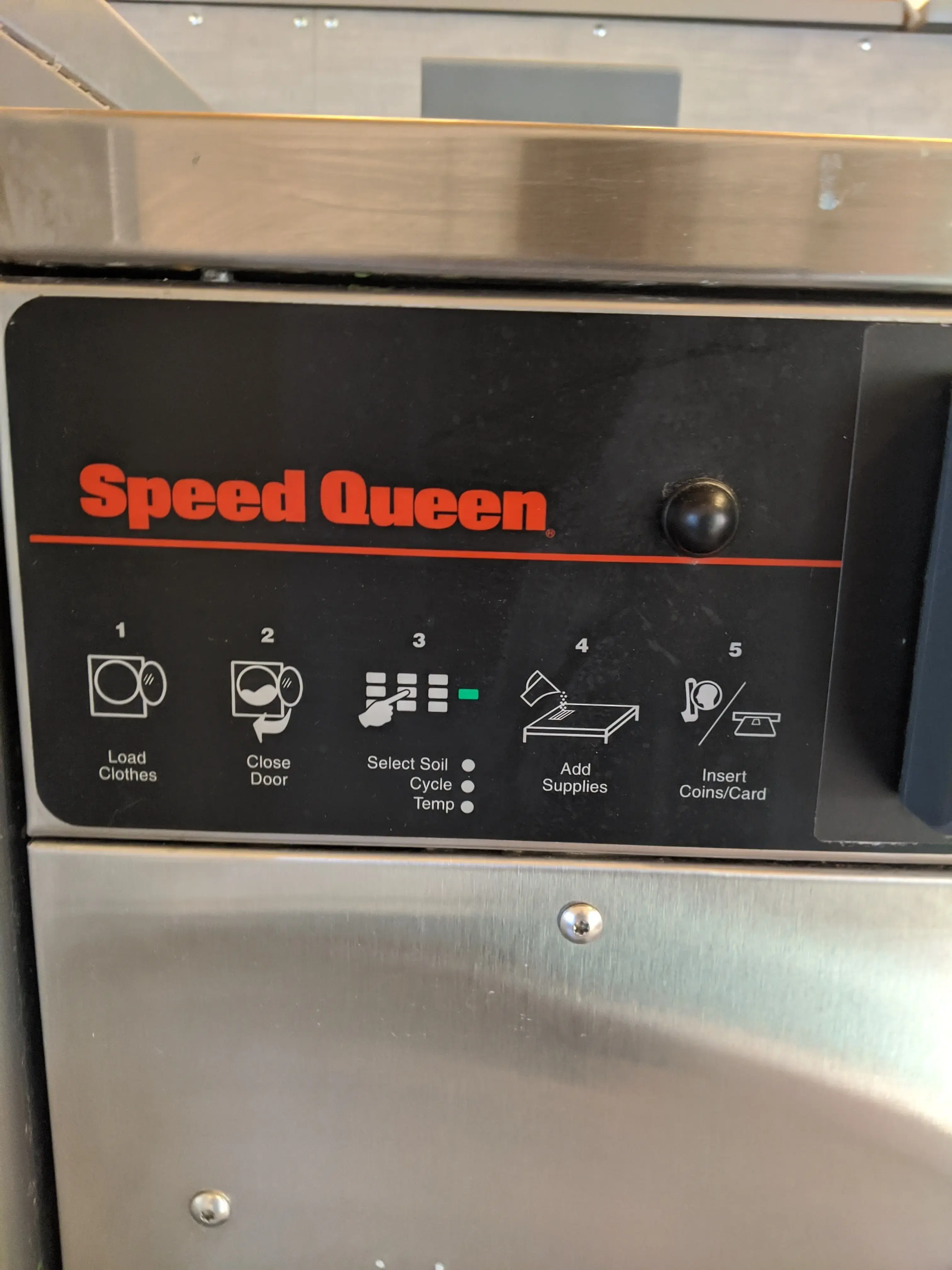 Breckenridge Laundromat thumbnail 9