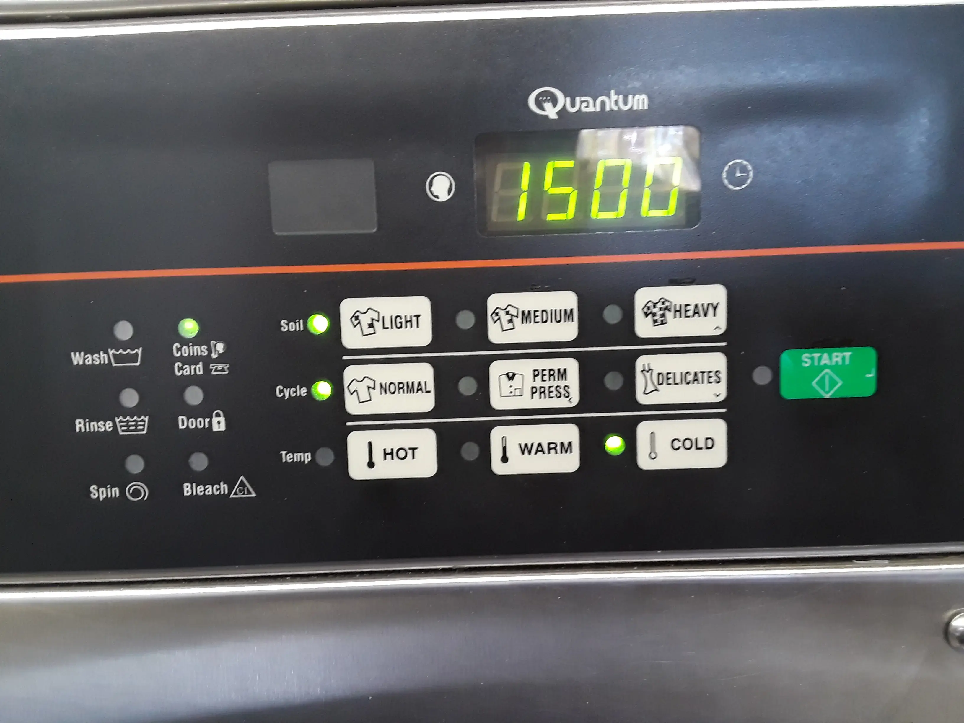 Breckenridge Laundromat - Image 15