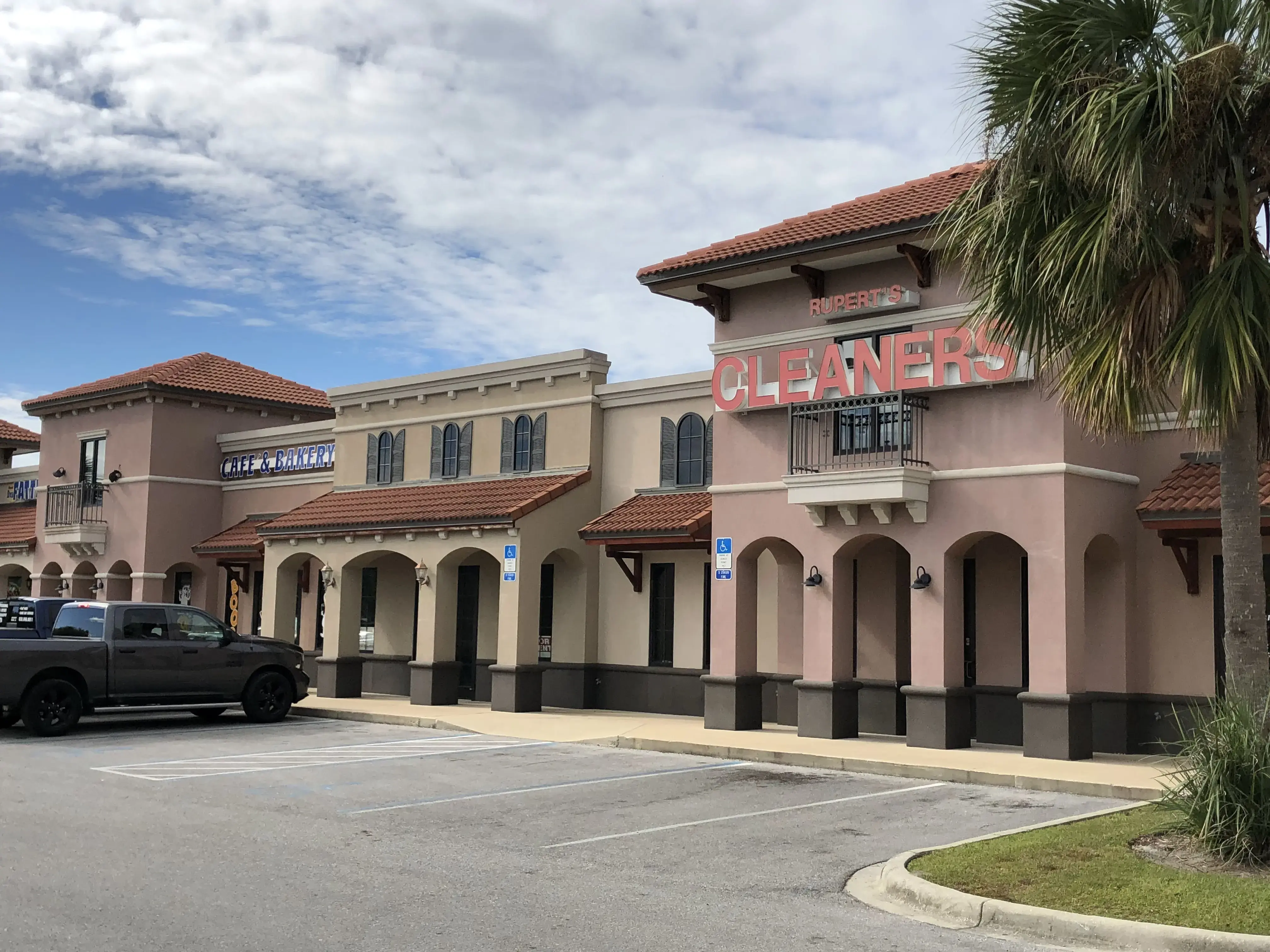 Breeze Cleaners location