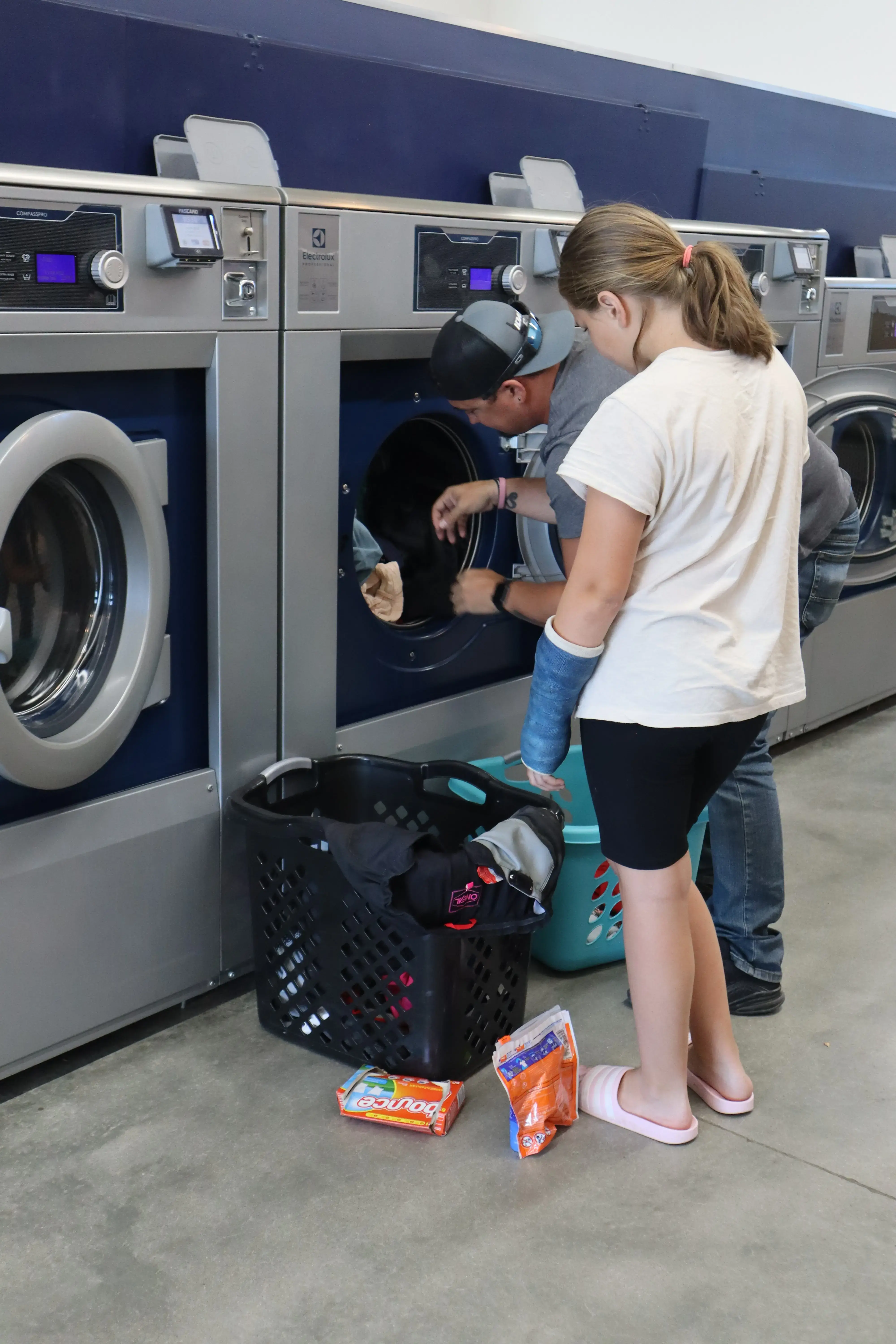 Breeze Laundry 12th ave Rd thumbnail 10