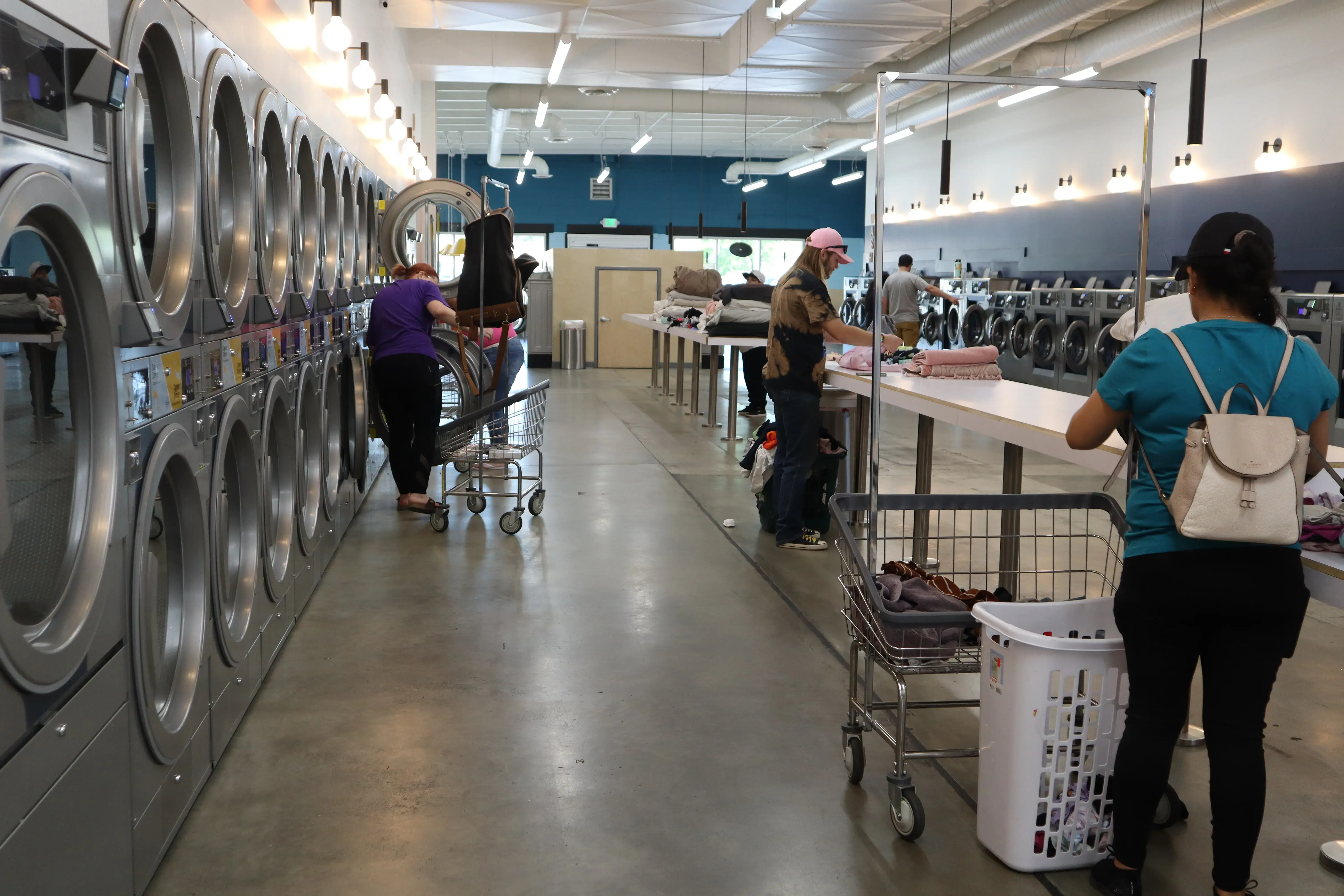 Breeze Laundry 12th ave Rd - Image 5