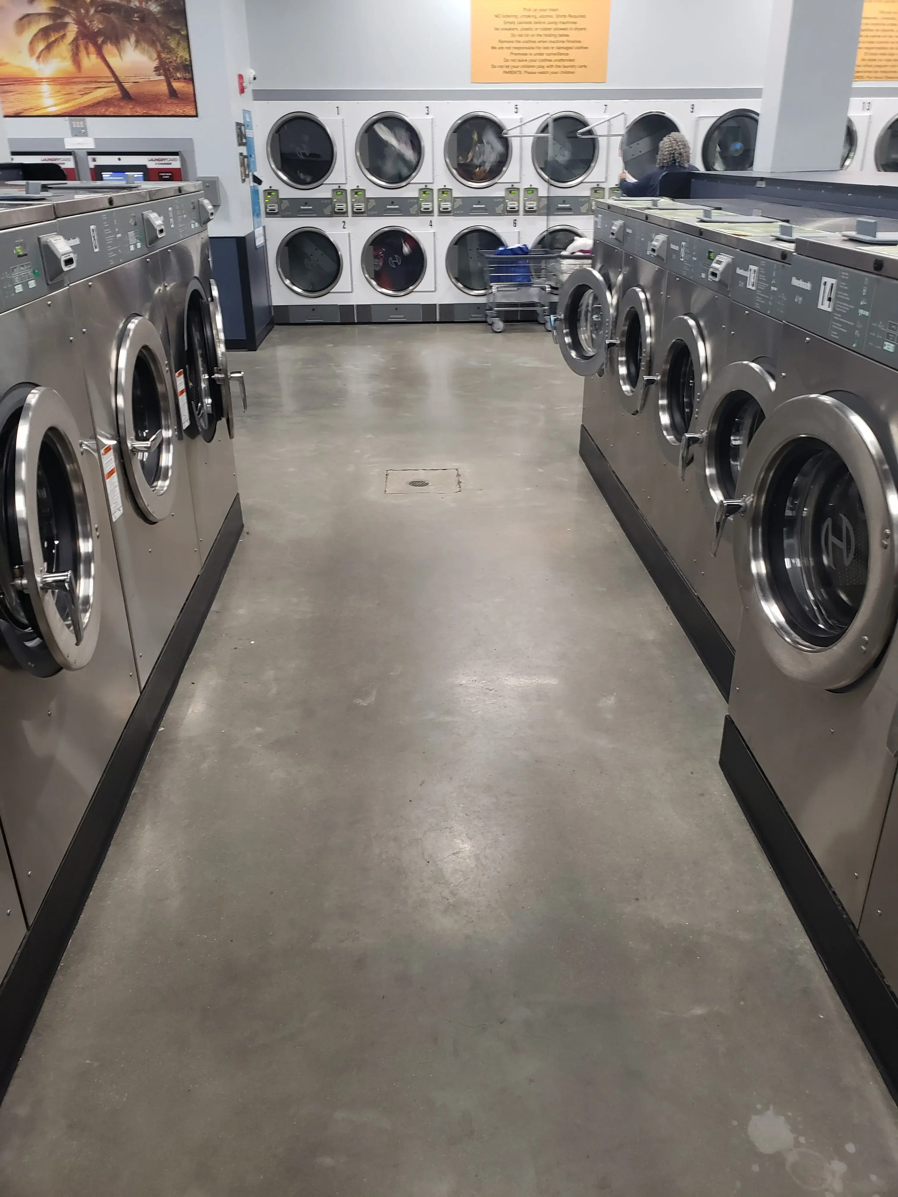 Breezes Laundromat thumbnail 11