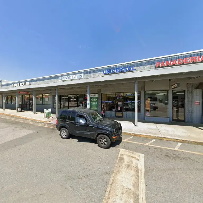 Brentwood Coin Laundry thumbnail 3