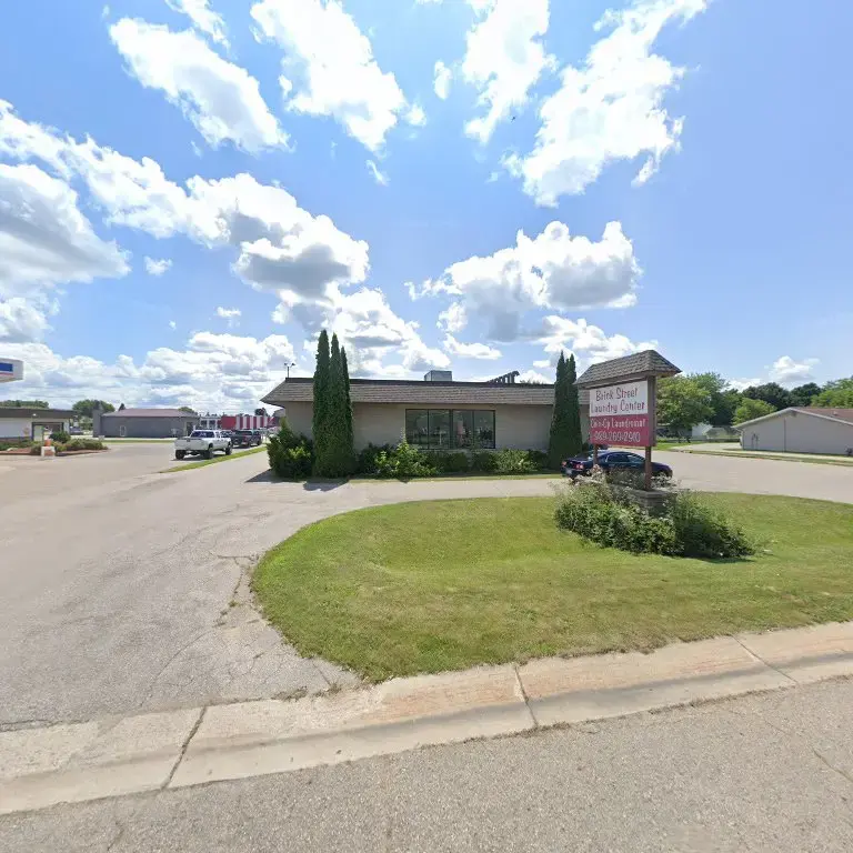 Brick Street Laundry Center thumbnail 12