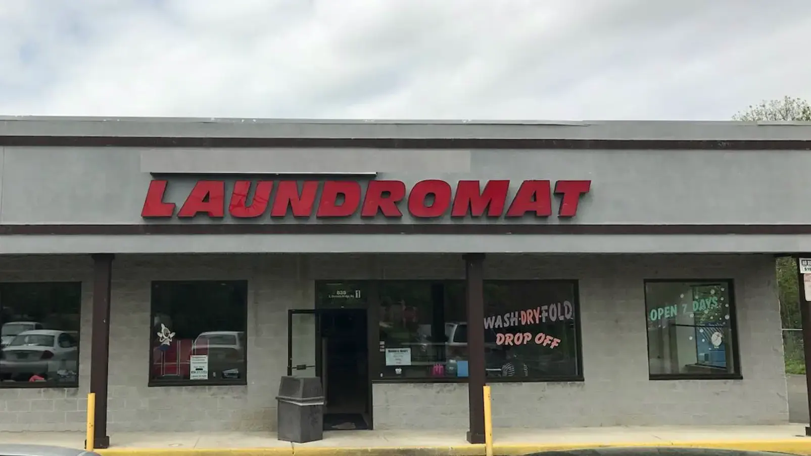 Bridge Road Laundromat location