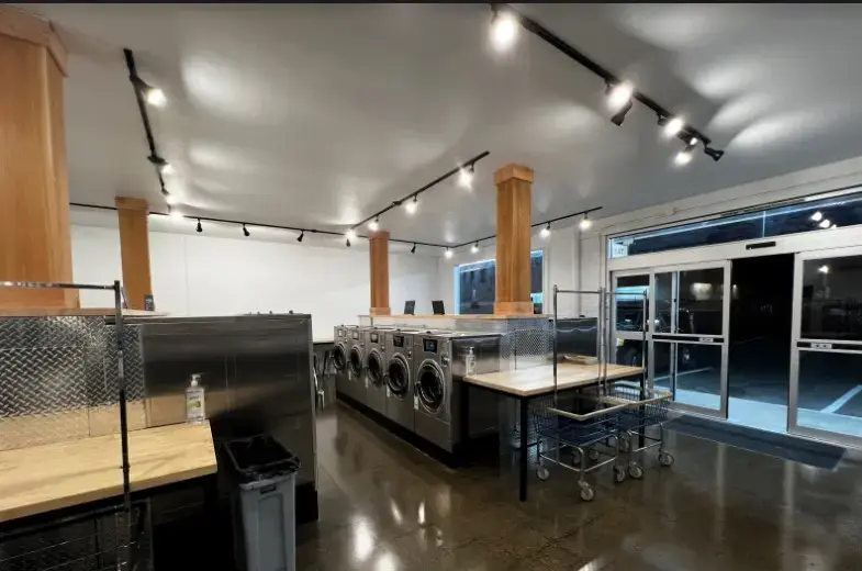 Bridge Town Laundry - Image 5