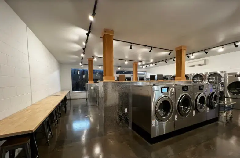 Bridge Town Laundry - Image 13