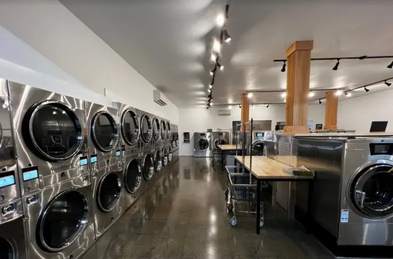Bridge Town Laundry - Image 18