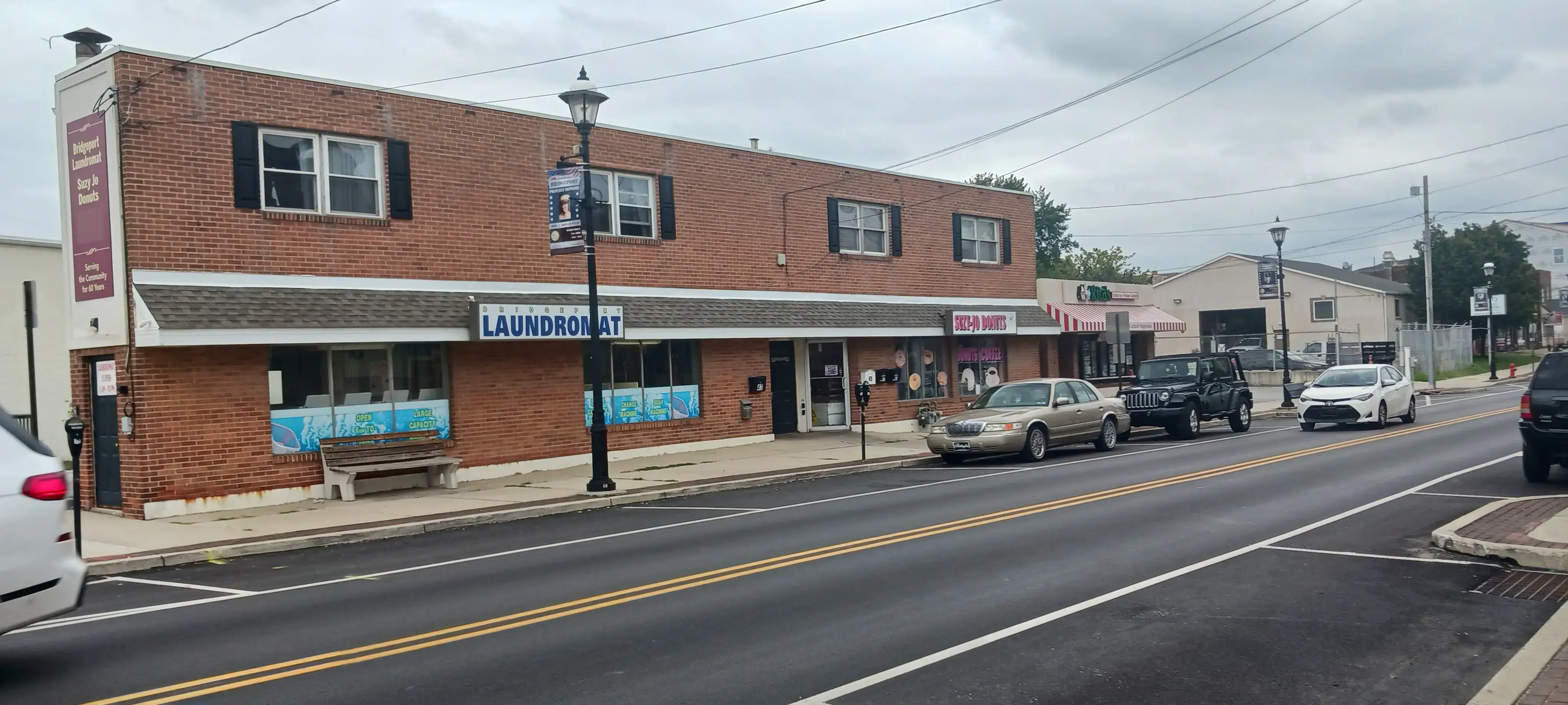 Bridgeport Laundromat - Image 6