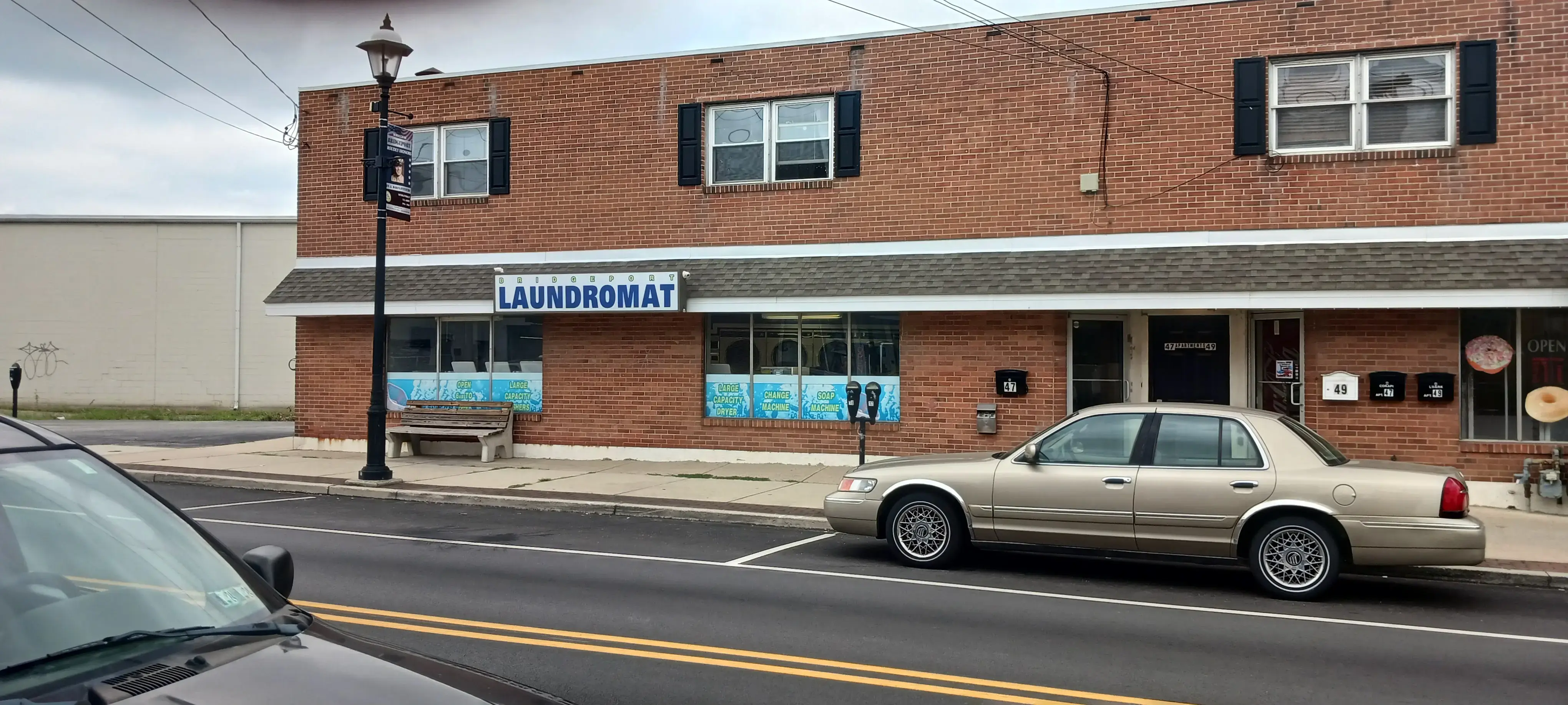 Bridgeport Laundromat thumbnail 7