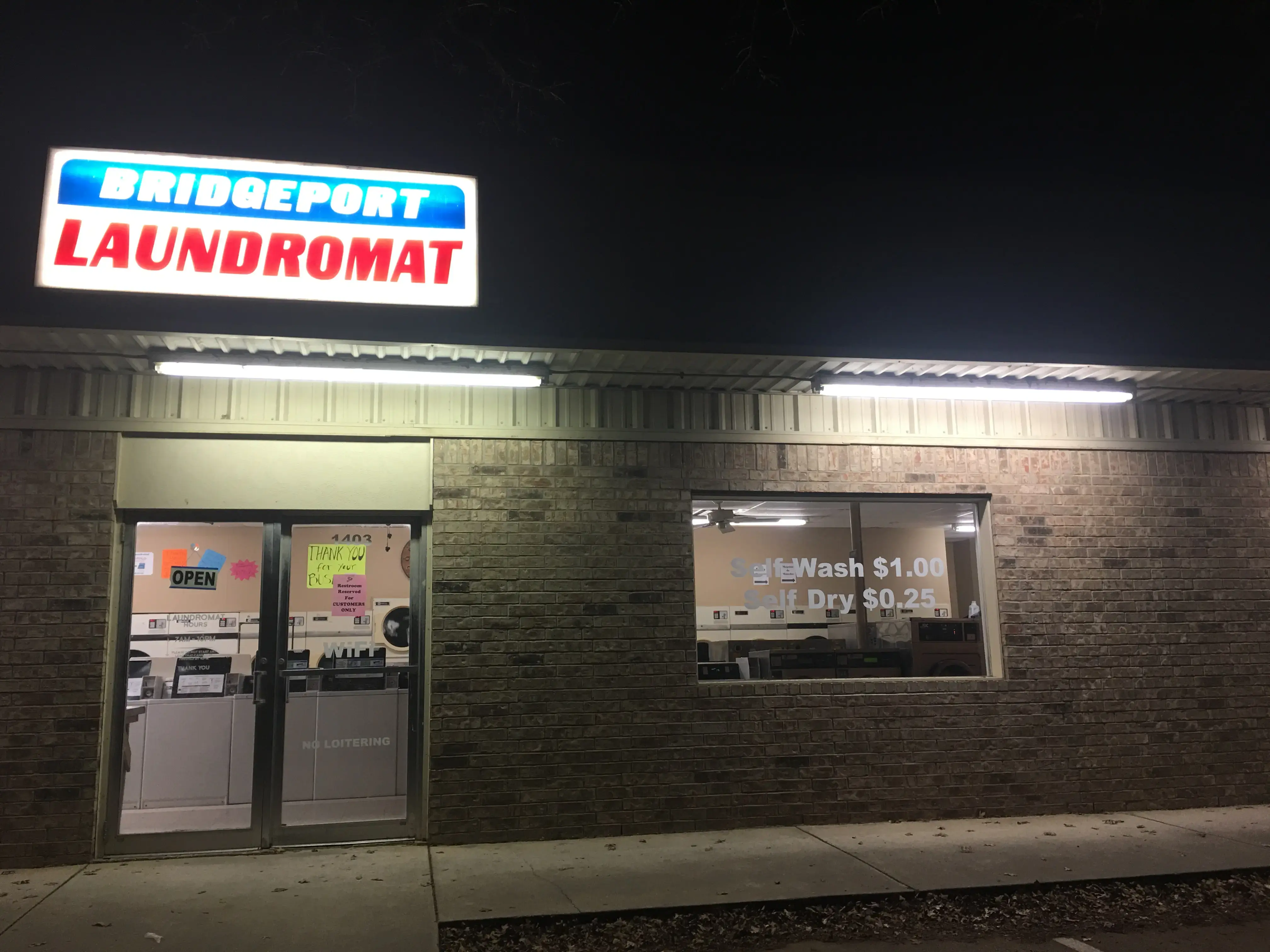 Bridgeport Laundromat - Image 14