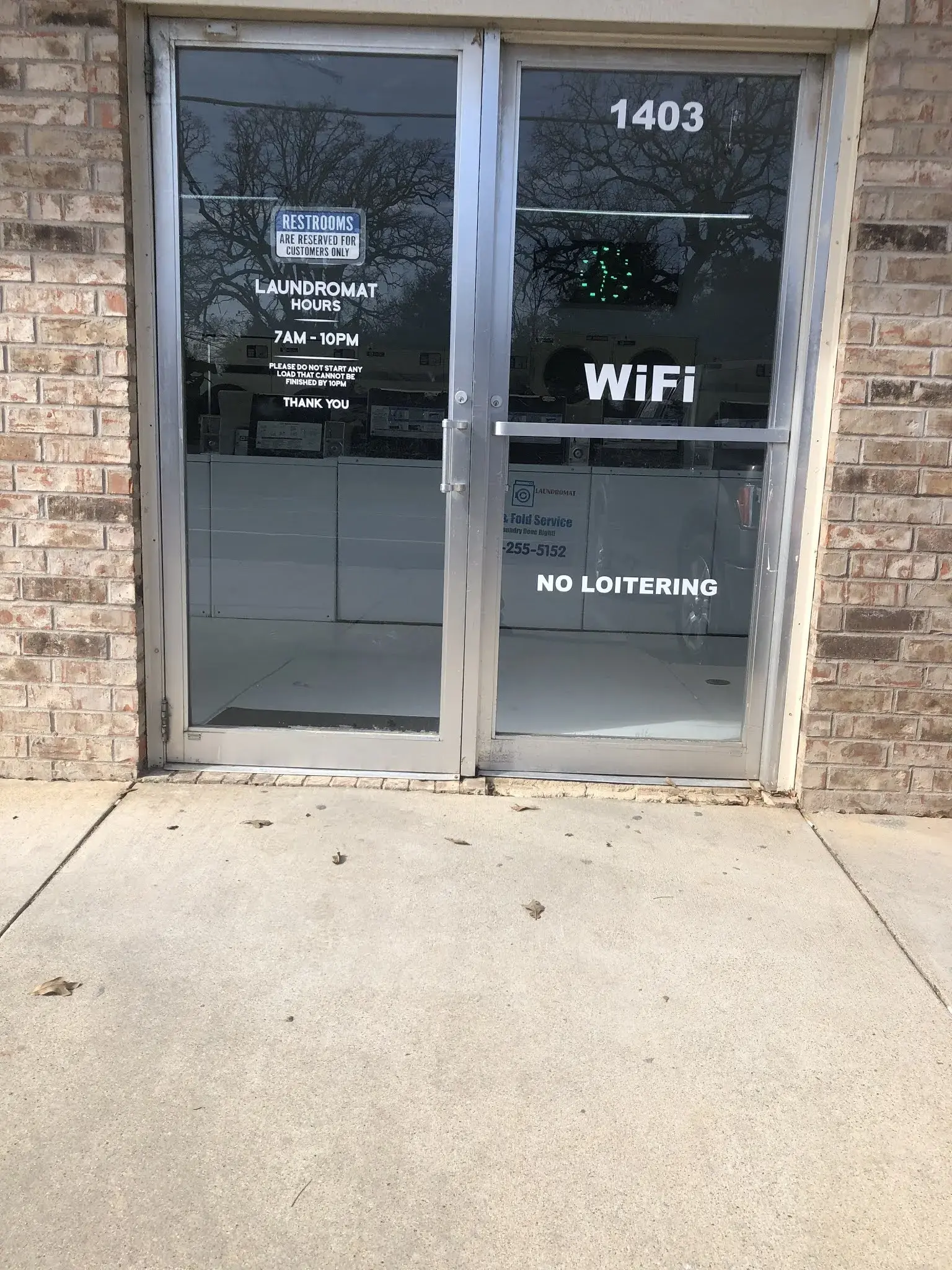 Bridgeport Laundromat thumbnail 12