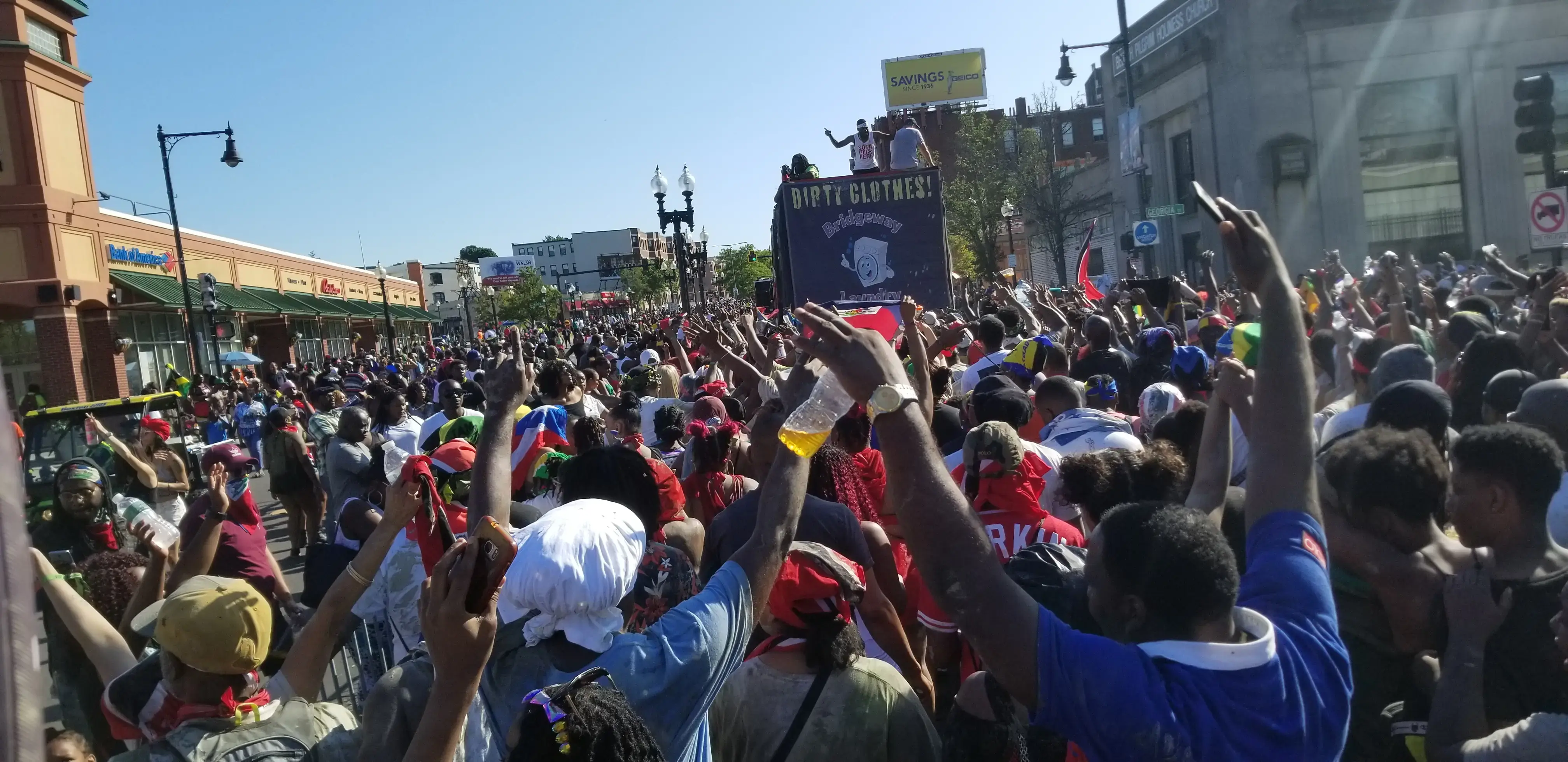 Bridgeway Laundry thumbnail 15