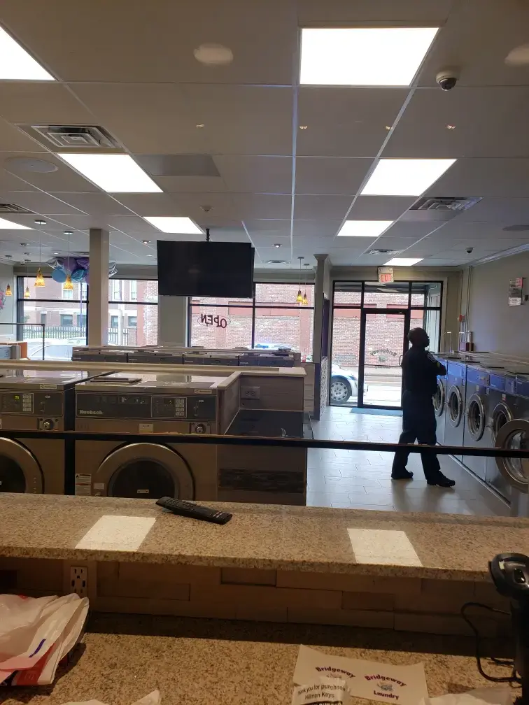 Bridgeway Laundry - Image 7
