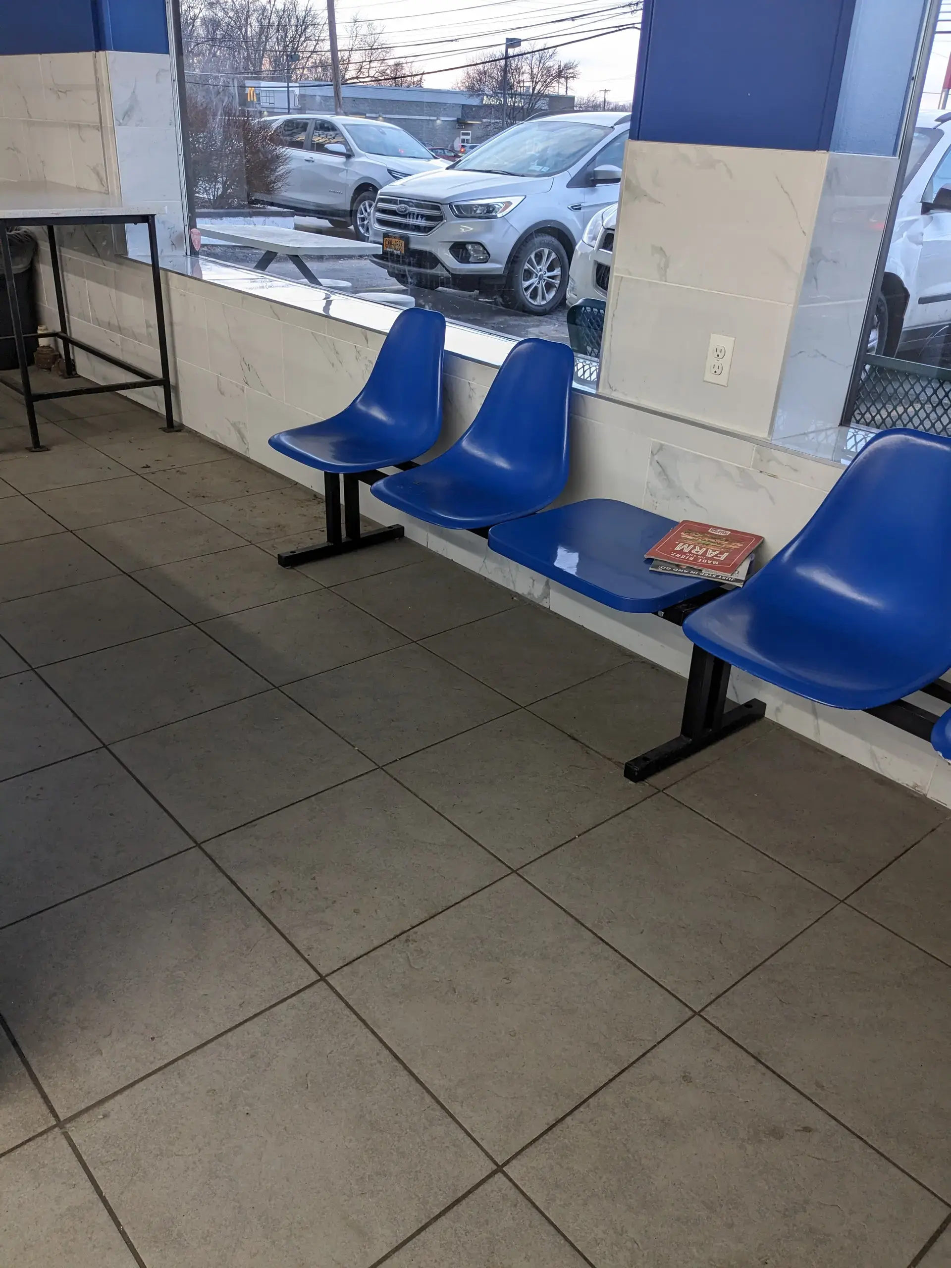 Bright Bubble Laundromat thumbnail 16