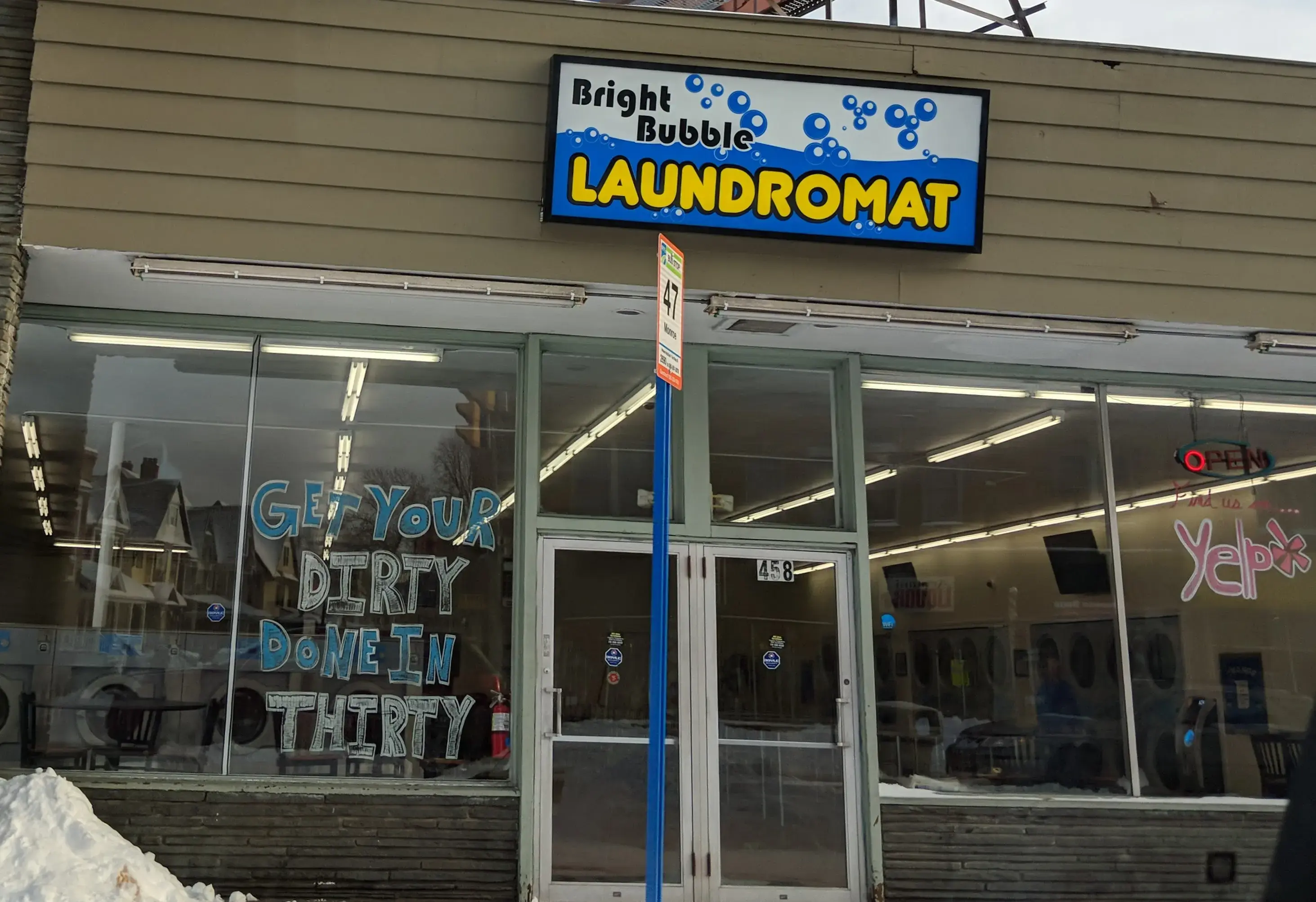 Bright Bubble Laundromat - Image 6
