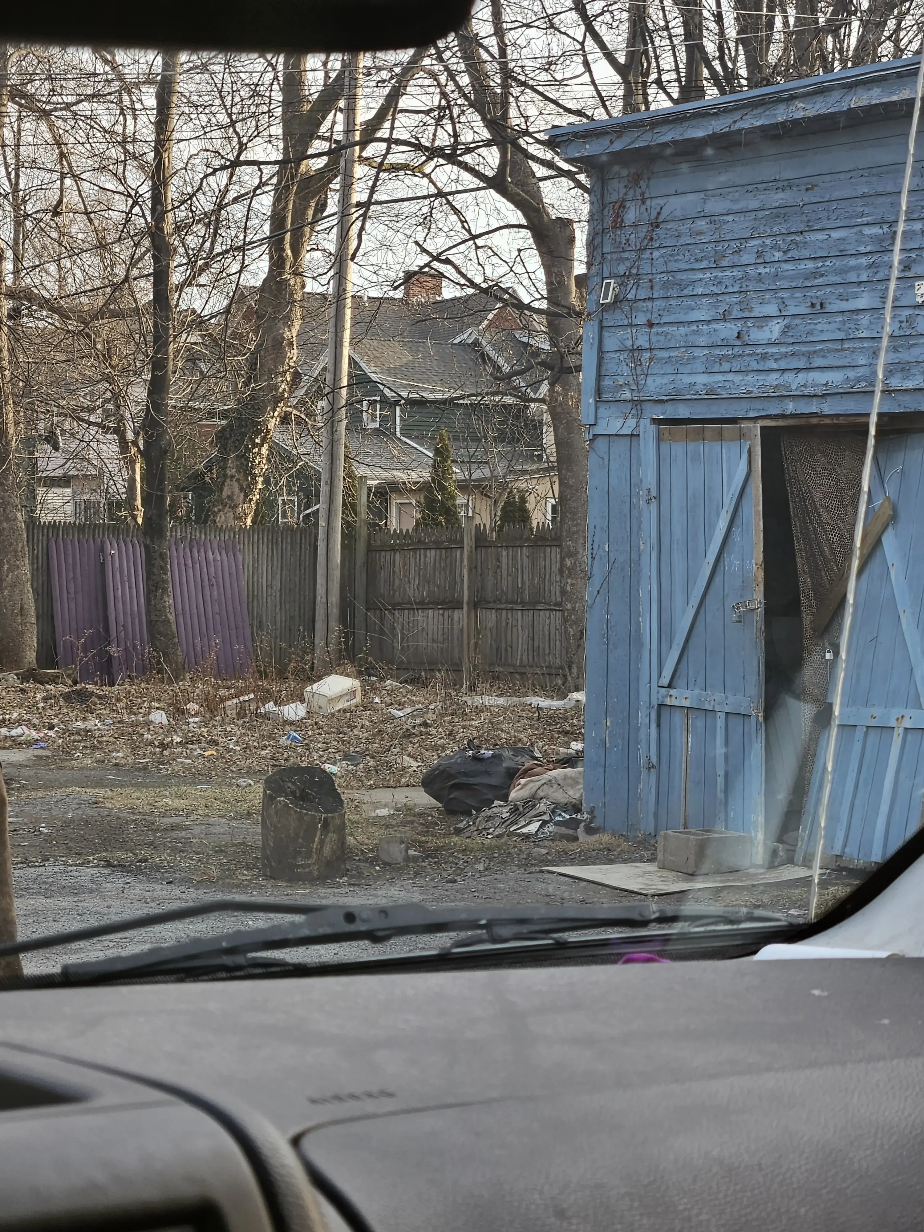 Bright Bubble Laundromat - Image 7