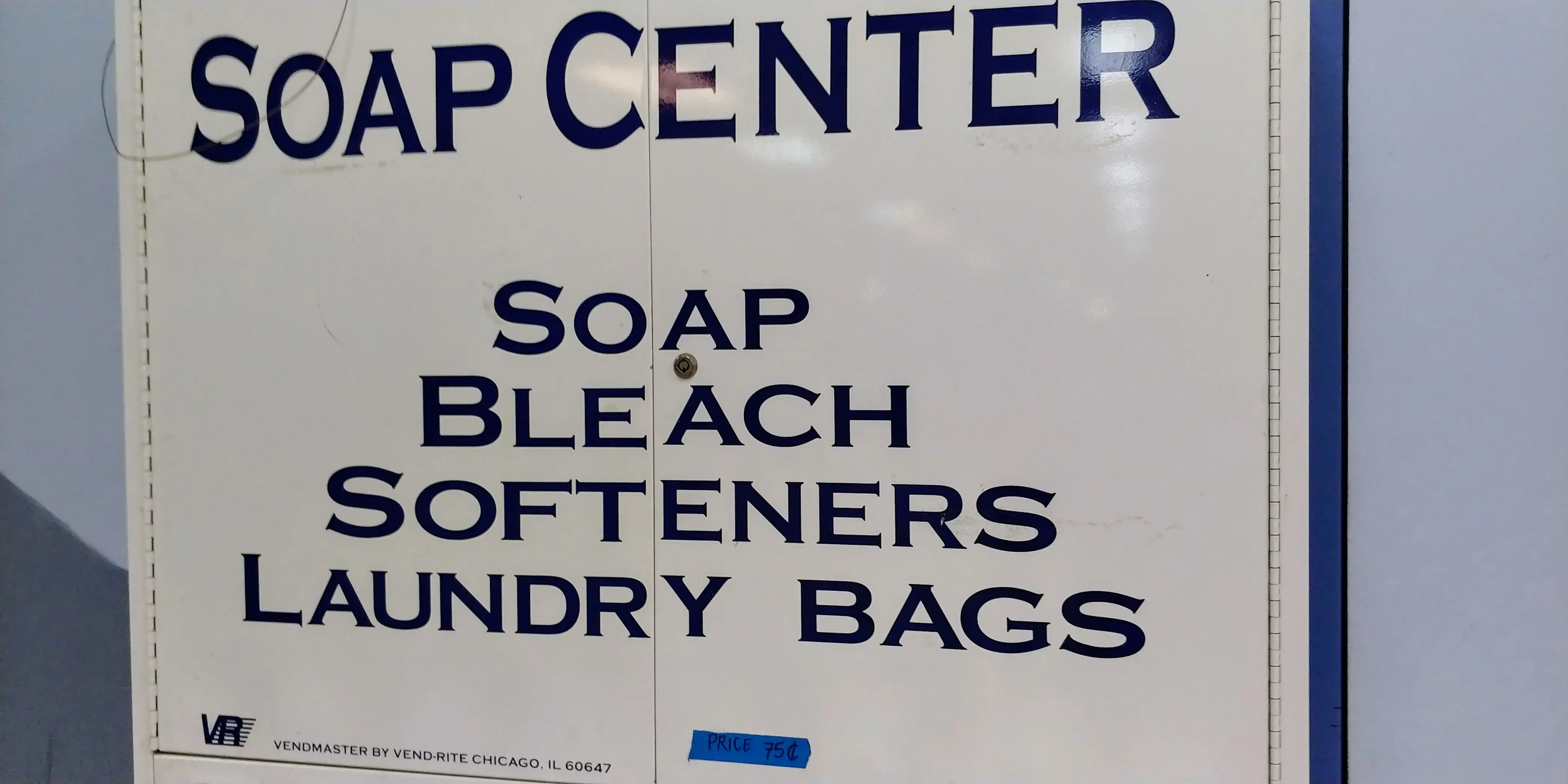 Bright & Clean Laundromat thumbnail 11