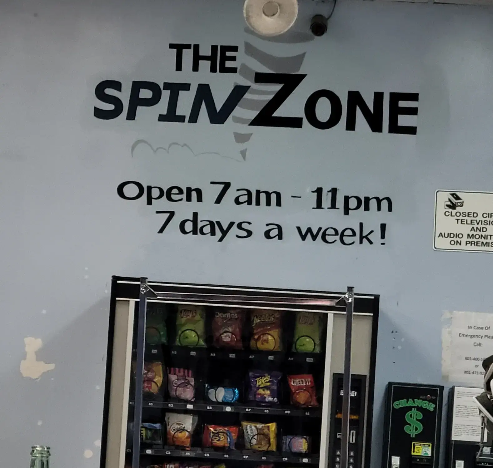 Bright & Clean Laundromat thumbnail 9