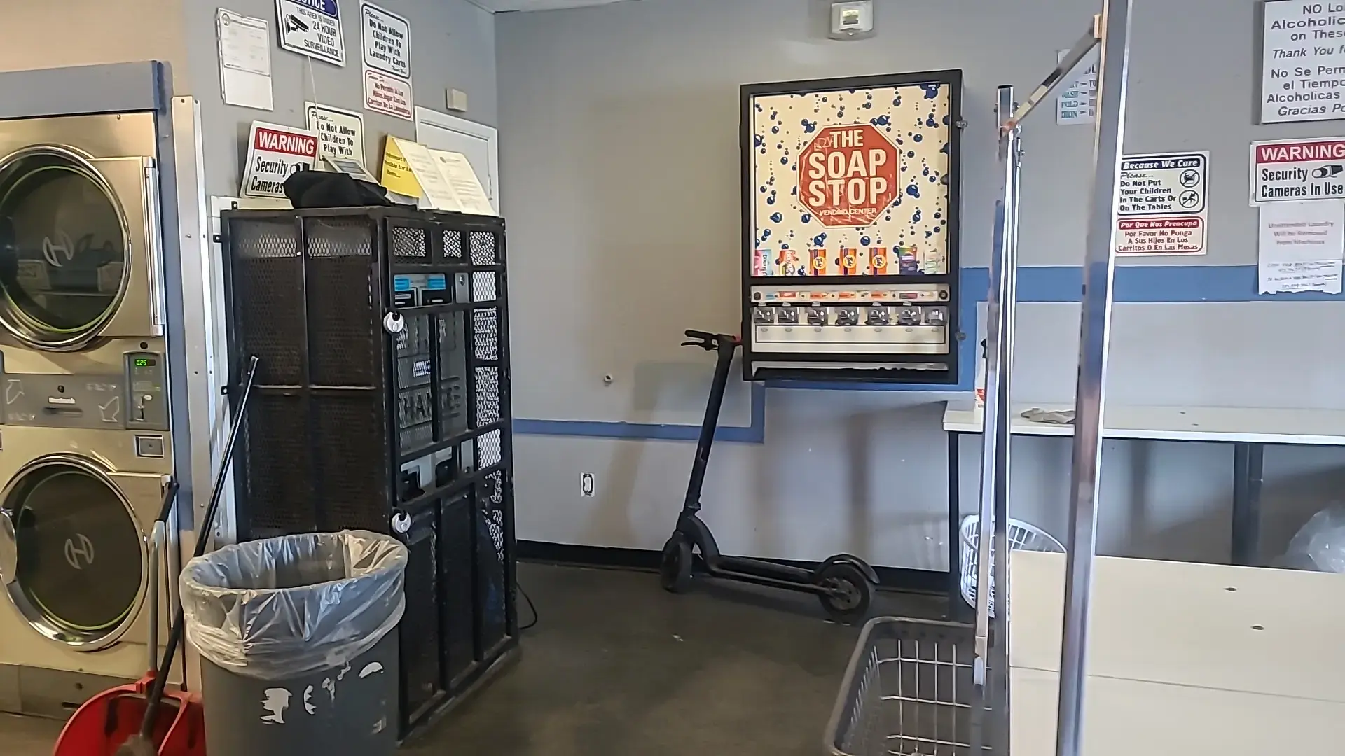 Bright & Clean Tolleson Laundromat - Image 13