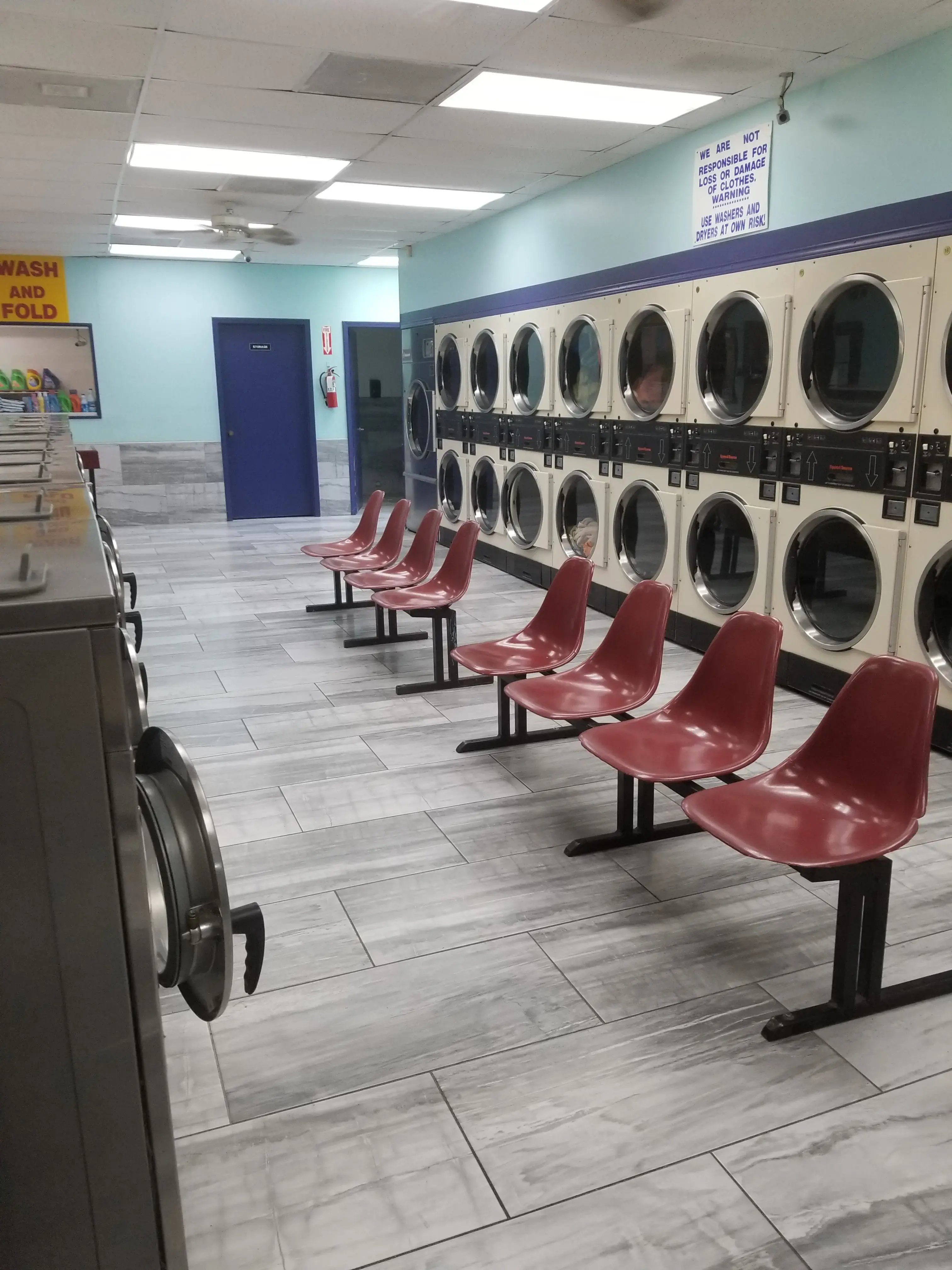 Bright Washateria - Image 4