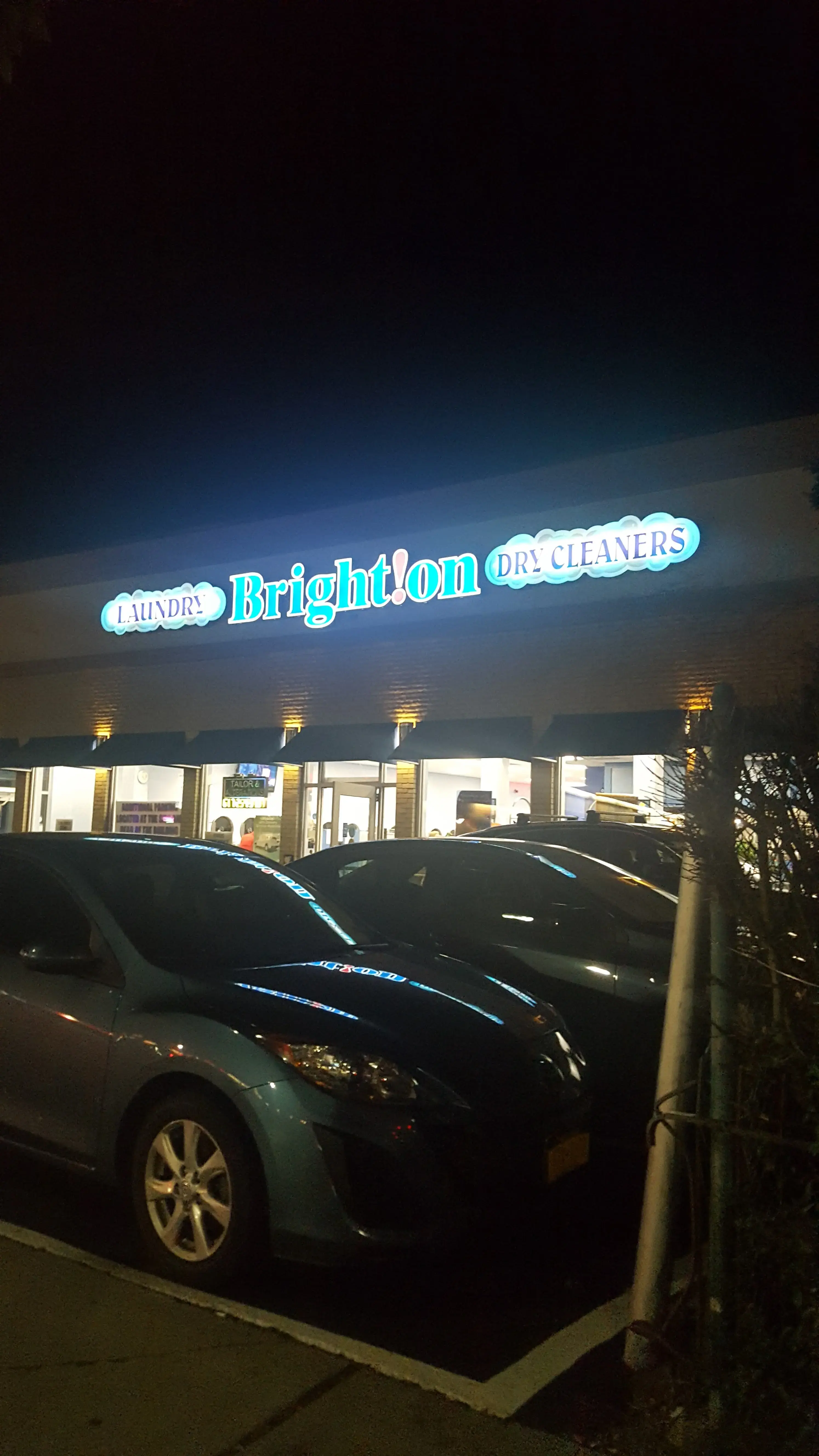 Brighton Laundry & Dry Cleaners thumbnail 8