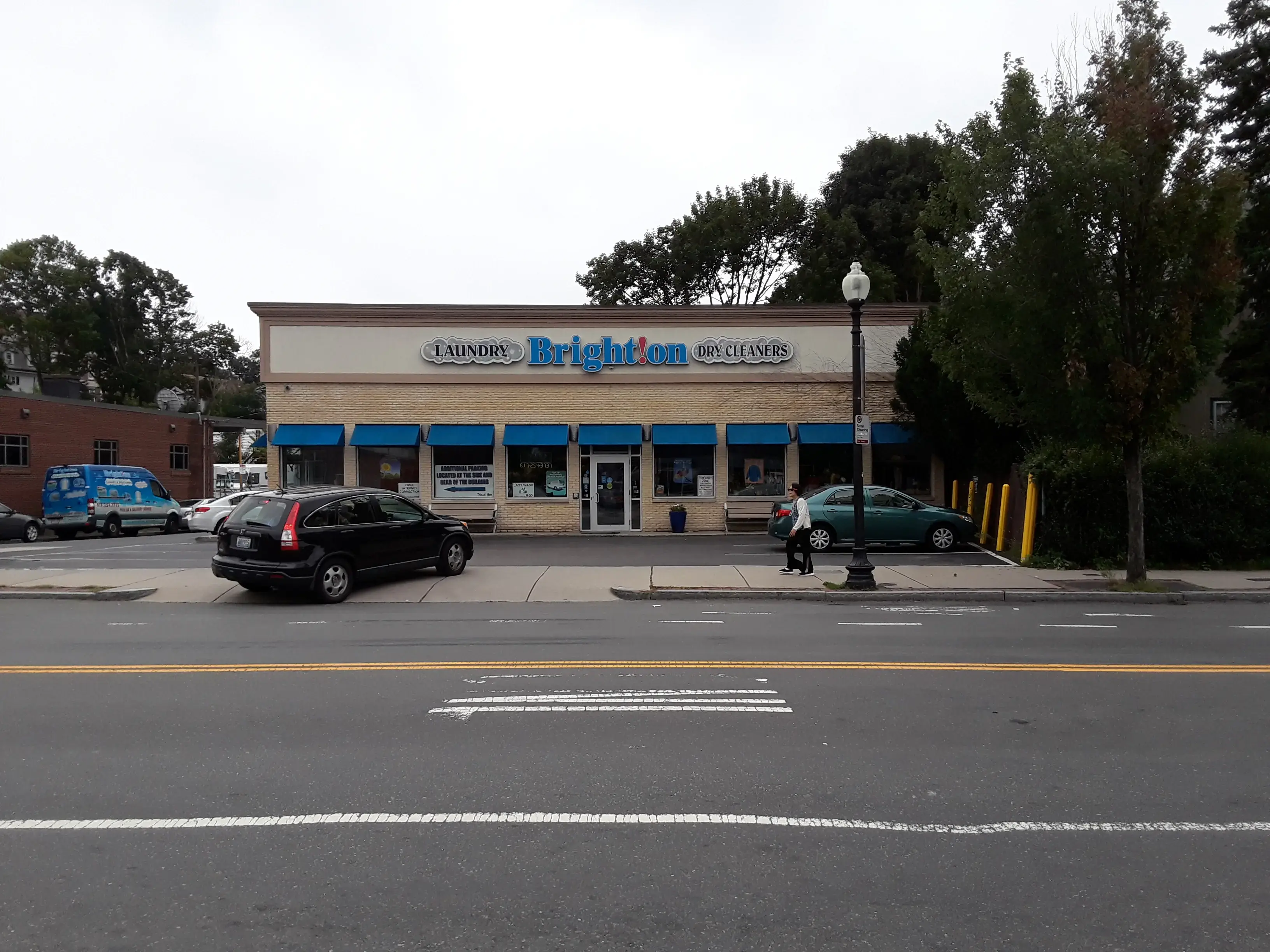 Brighton Laundry & Dry Cleaners thumbnail 2