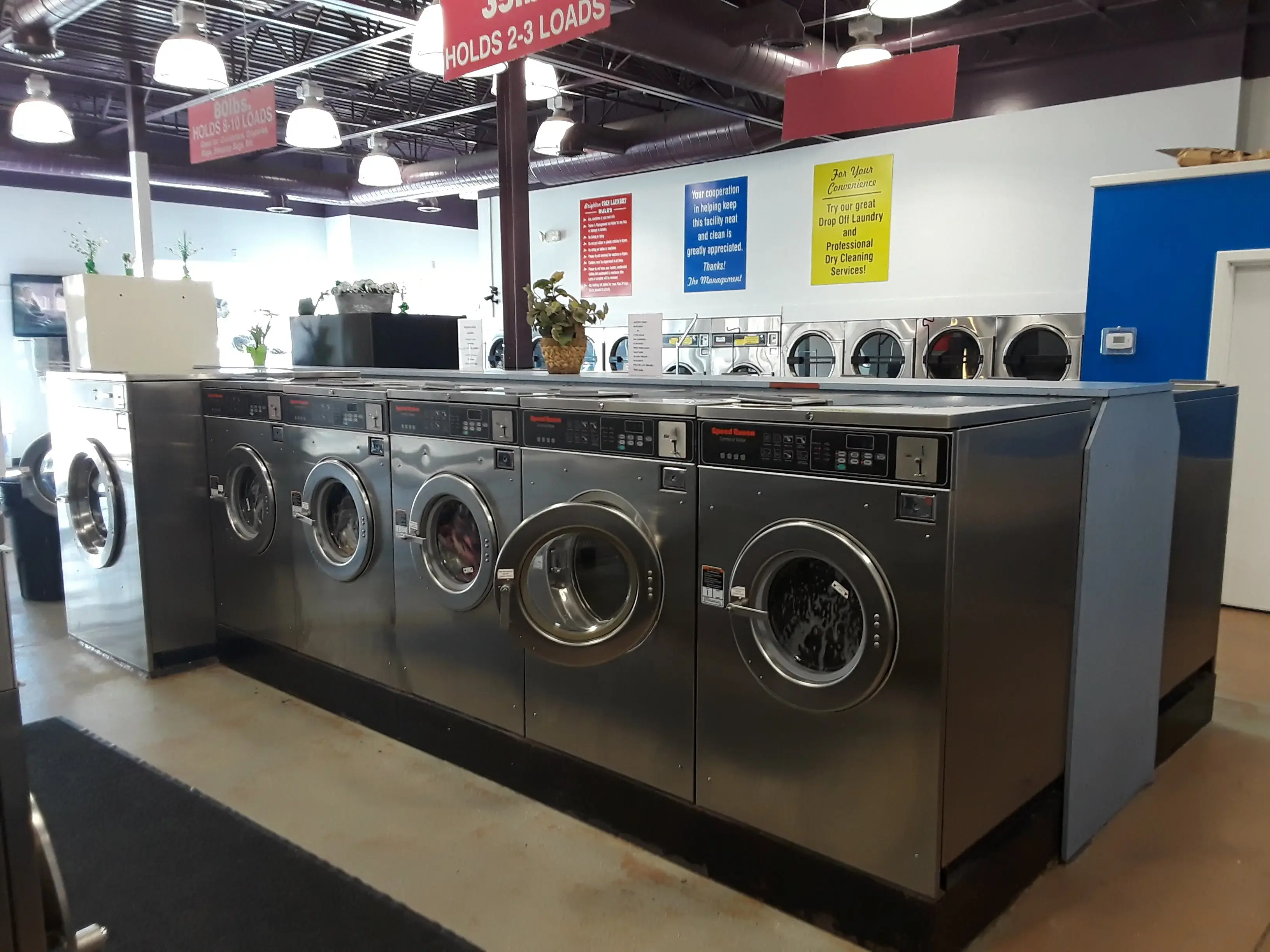 Brighton Laundry Room thumbnail 1