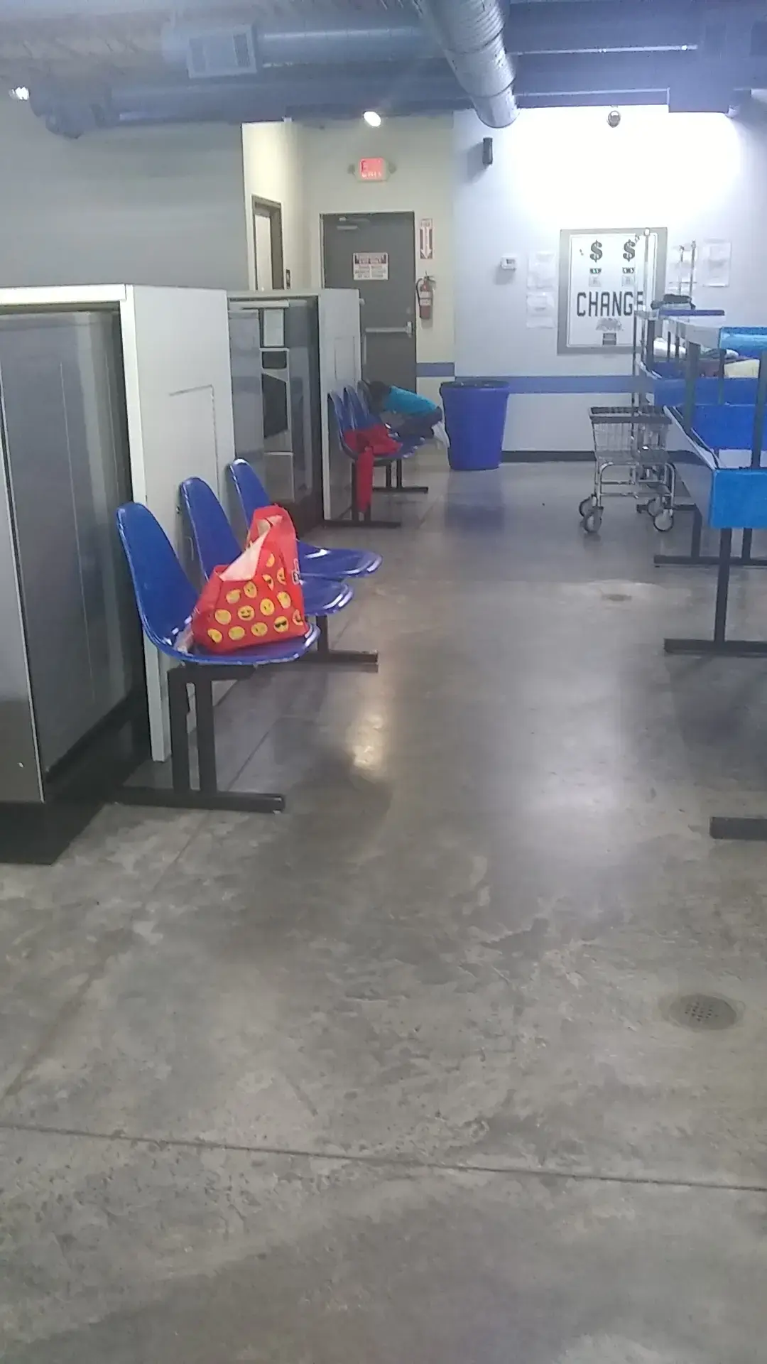 Brite Bubbles Laundry Services thumbnail 9