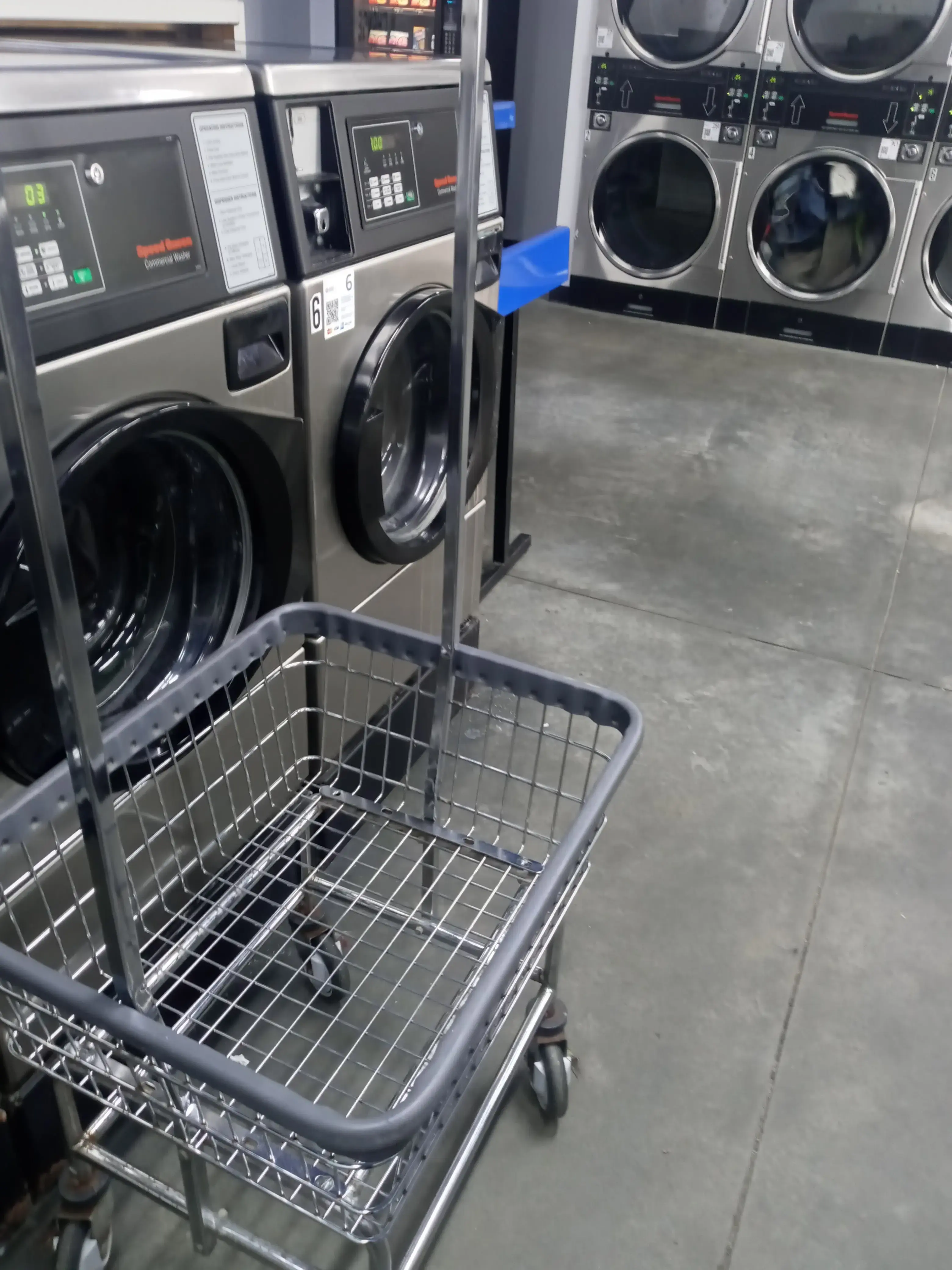 Brite Bubbles Laundry Services - Image 17